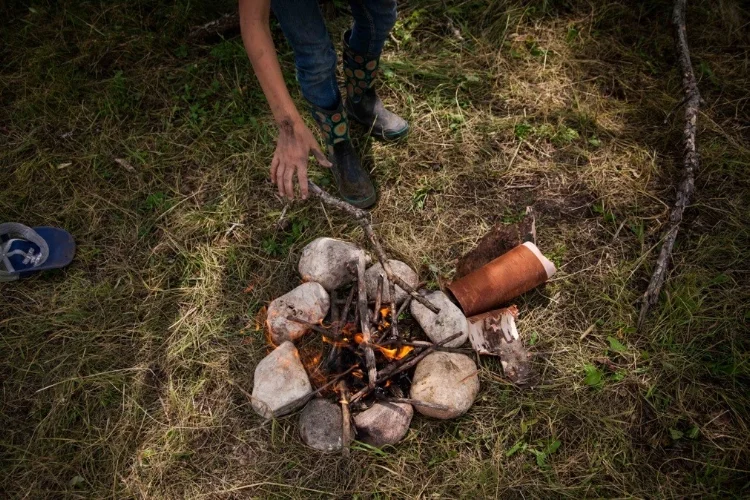 fire stones hand.jpg