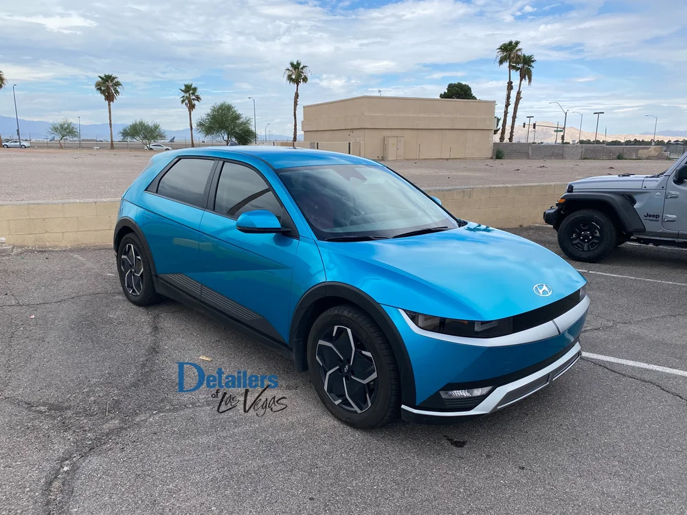 Detailers of Las Vegas work