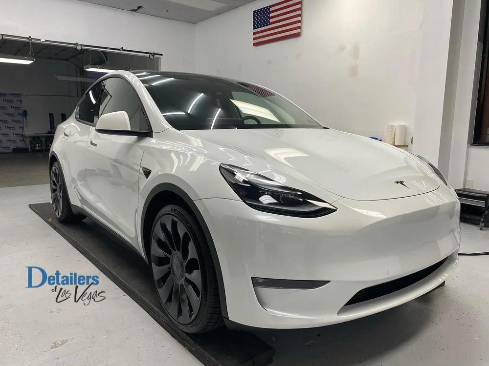 Detailers of Las Vegas work