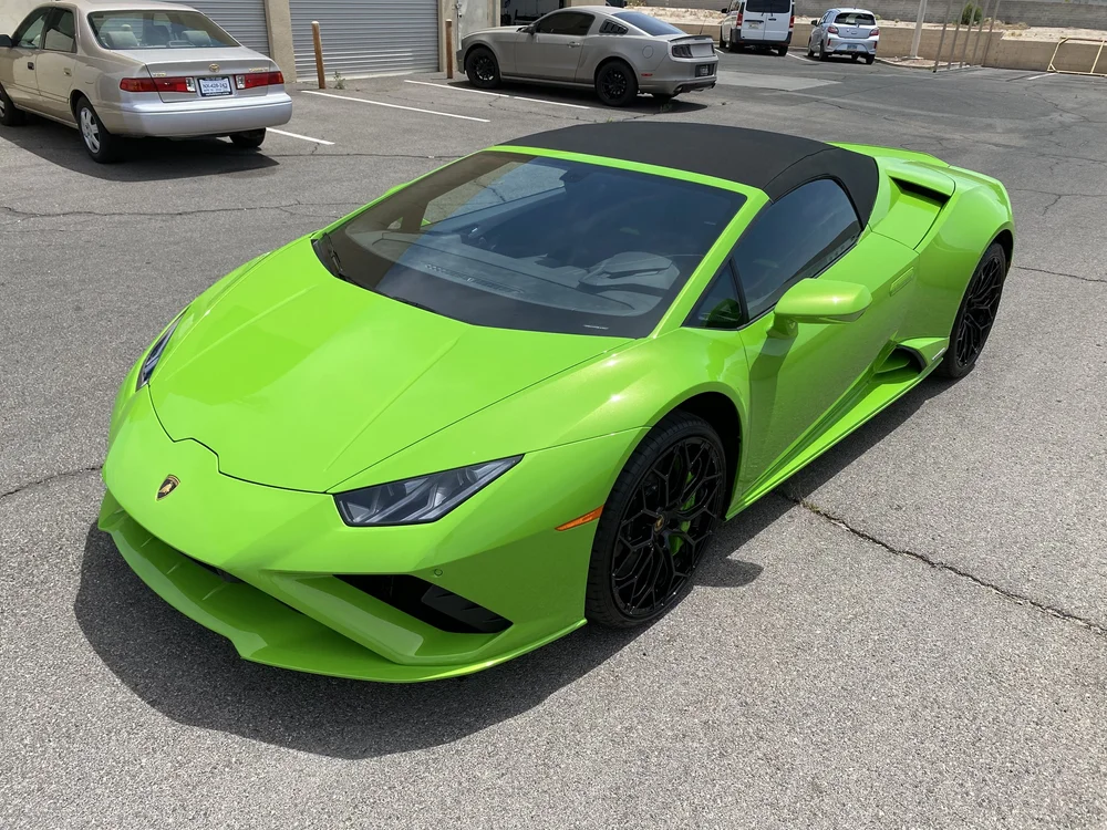Detailers of Las Vegas work