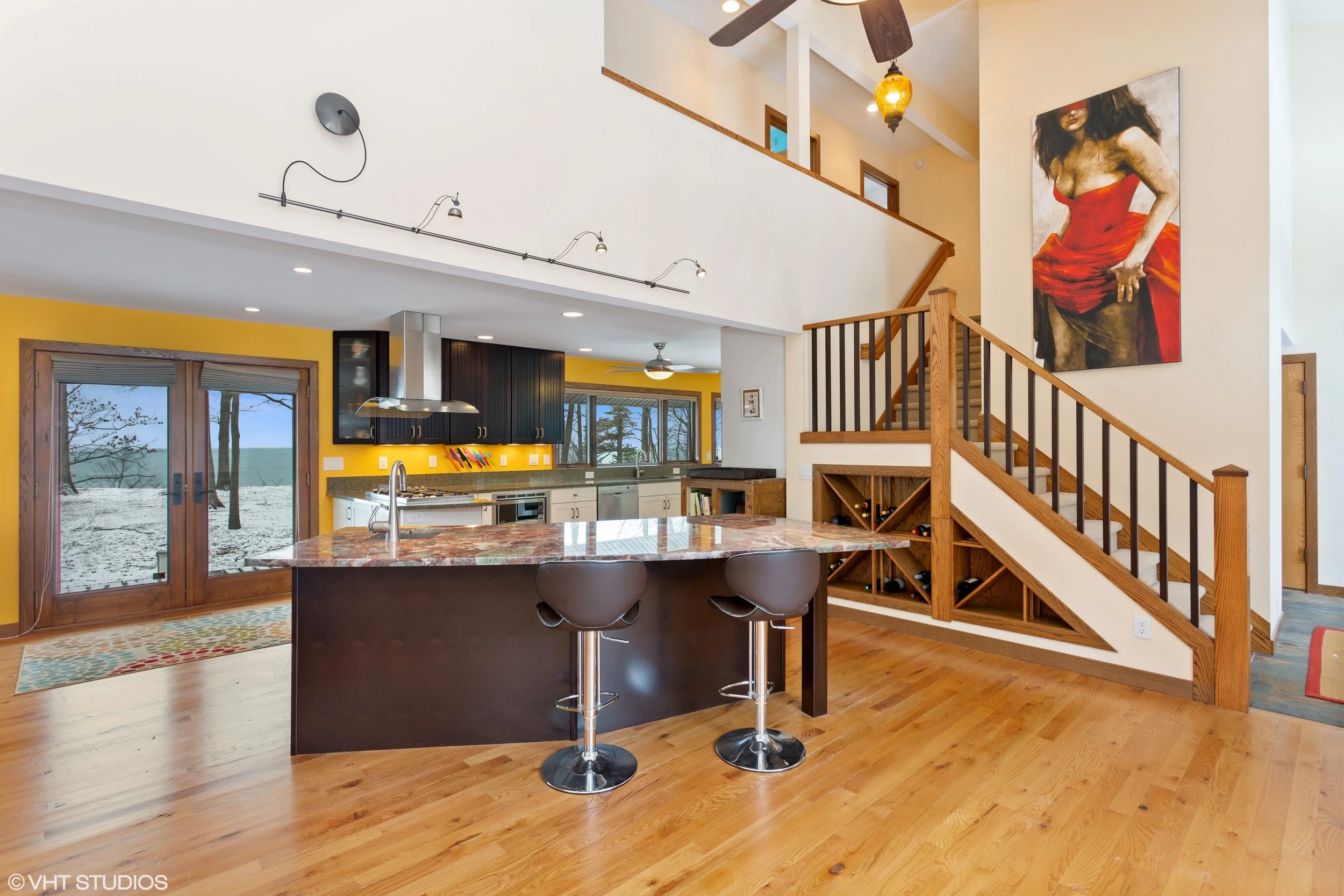 06_4486-Greenwood-Drive_5_Kitchen-Island_Print.jpg