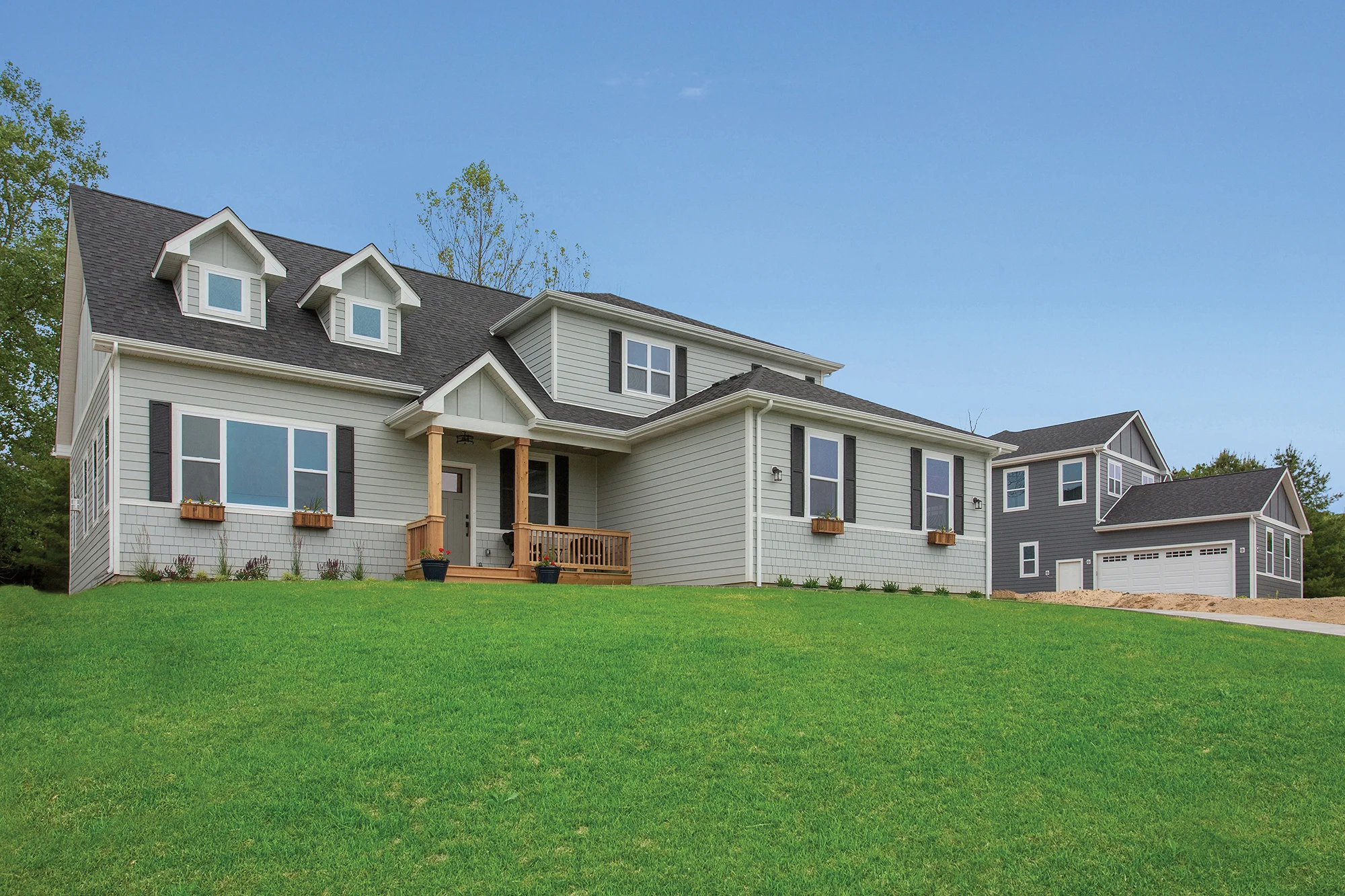 01_19509KluverRd_573_FrontView_HiRes_CMYK.jpg