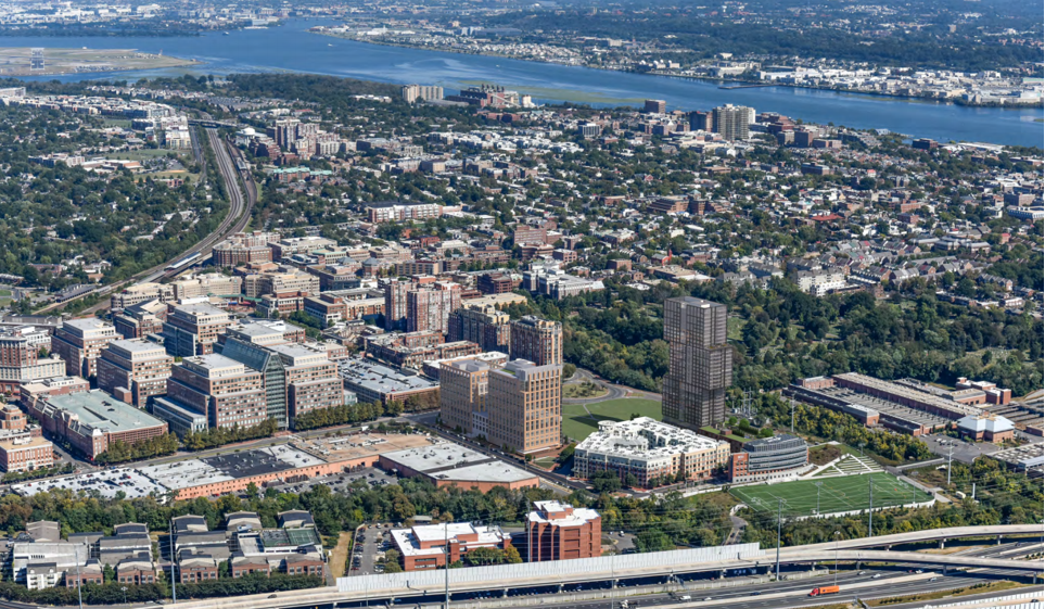 Carlyle_Skyline.PNG