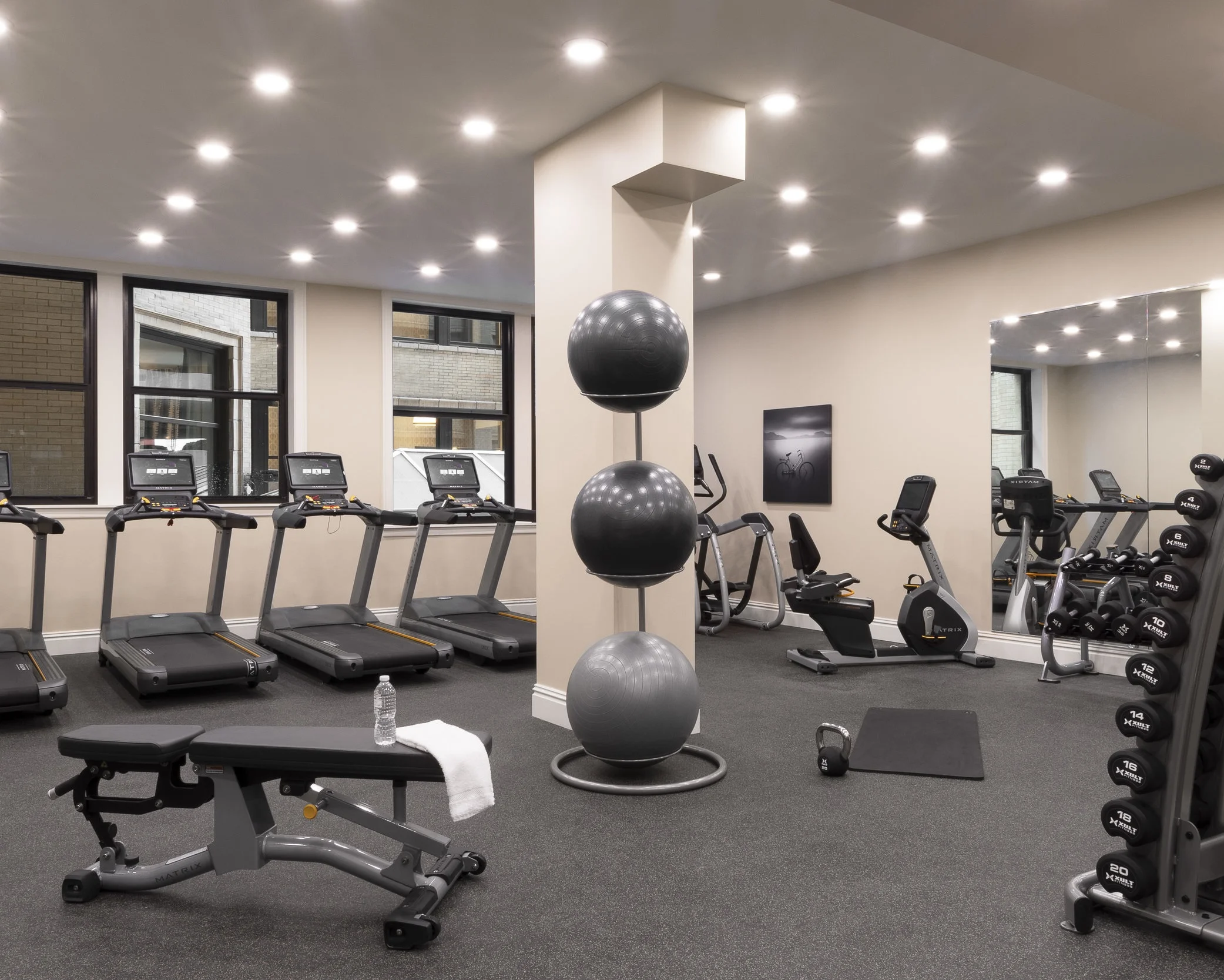 FITNESS+CENTER.jpg