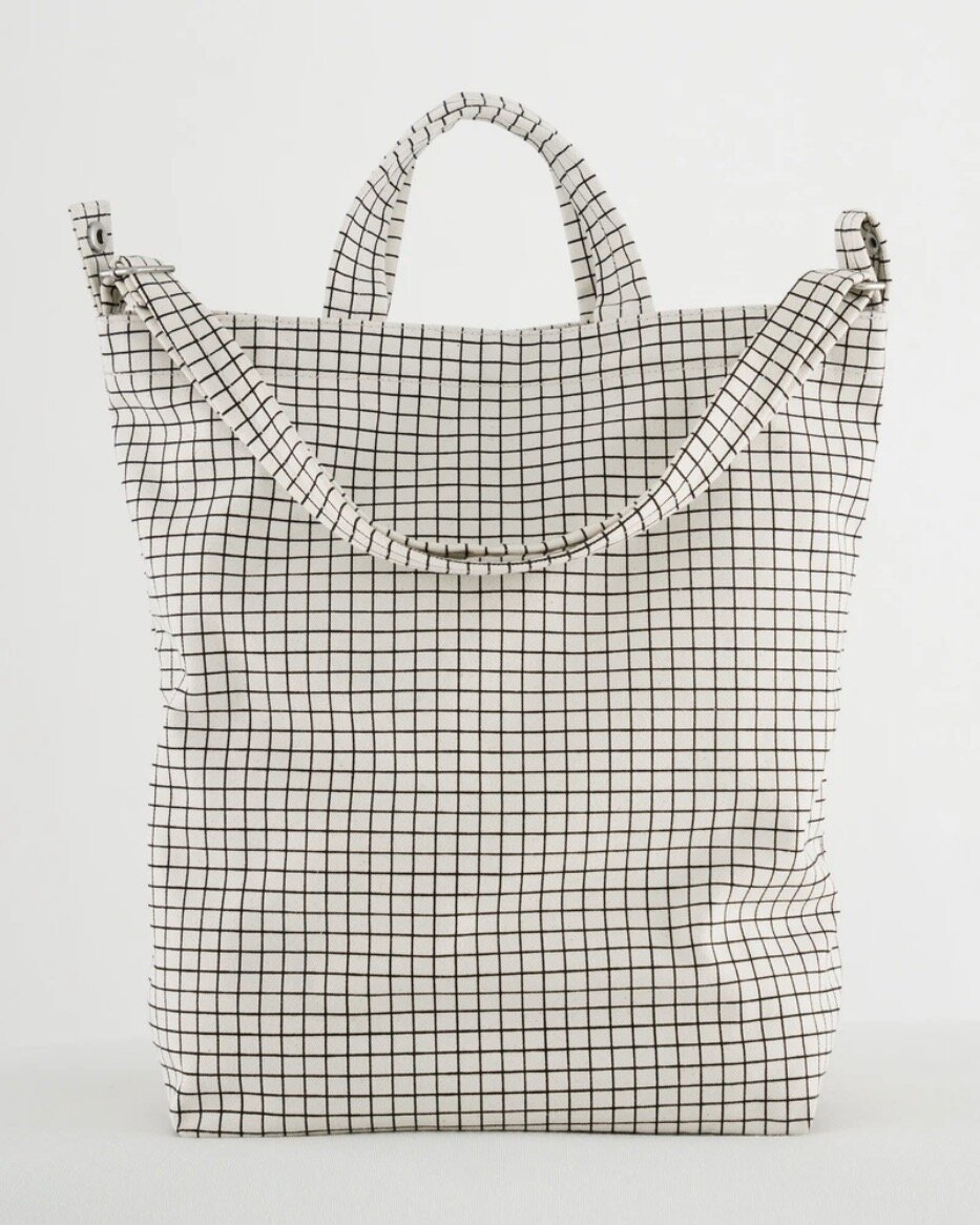 Screenshot_2020-11-25 Duck Bag - Natural Grid BAGGU.jpeg