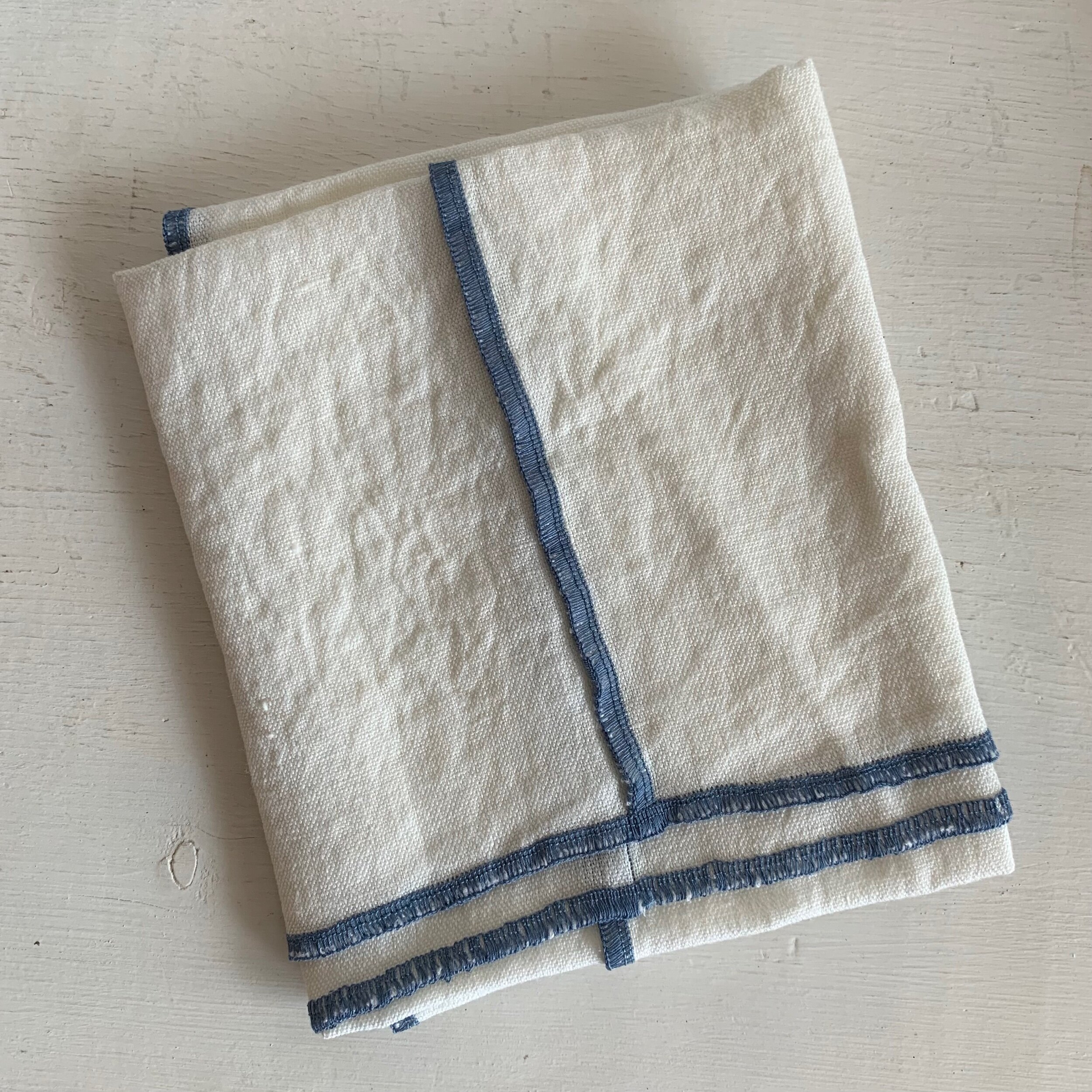 C0592454-319B-4C96-8D82-74C9CA0F2686