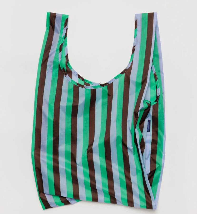 EEC3AFEF-D684-459E-9D12-D6E28AE5C205