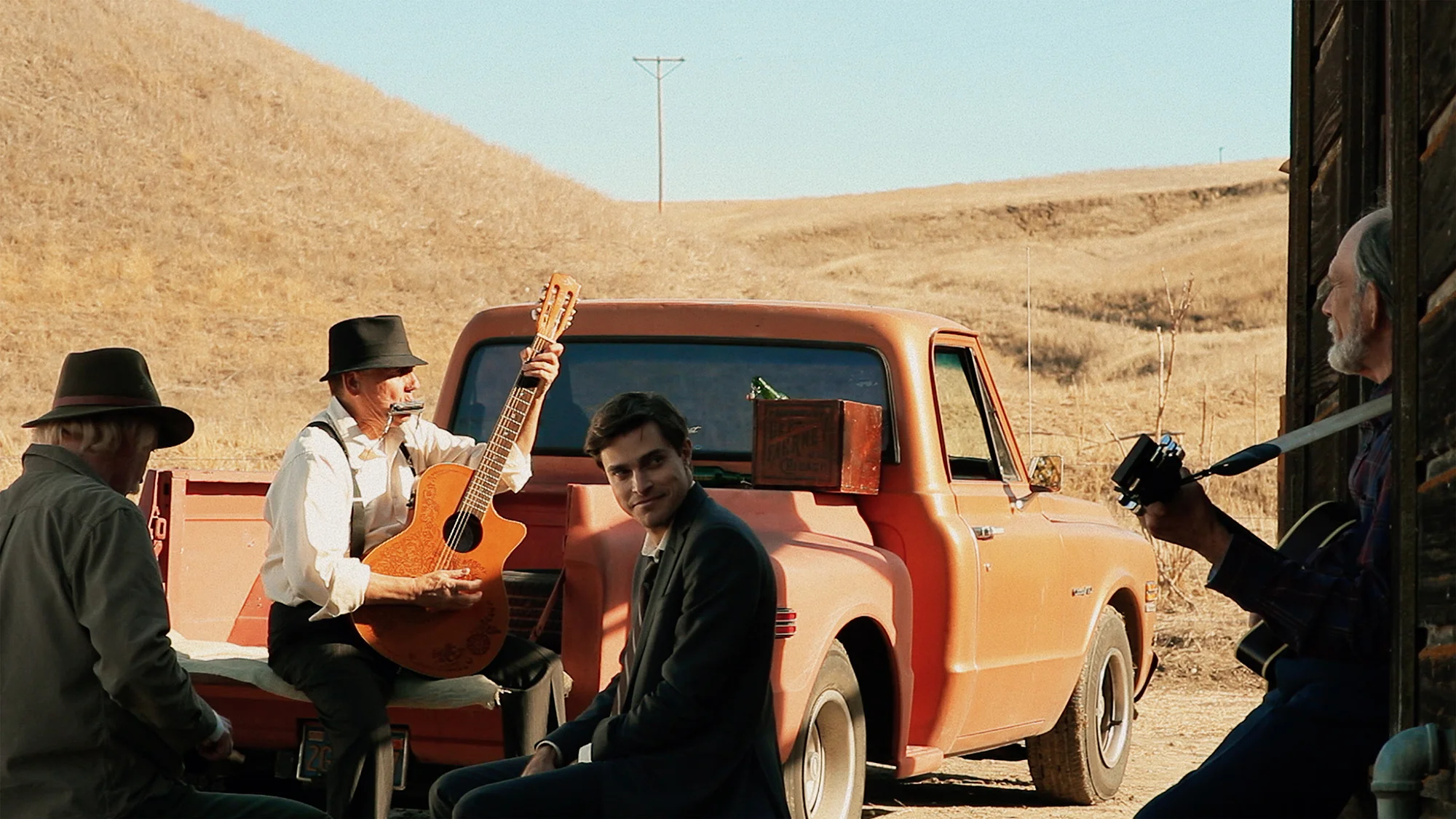 Jean (David Connelly) meets three musicians (Wish Lee, Jay Jackson, and Michael Jennings) at an old homestead. The Magic Hours - a film by Zoey Taylor and David Connelly