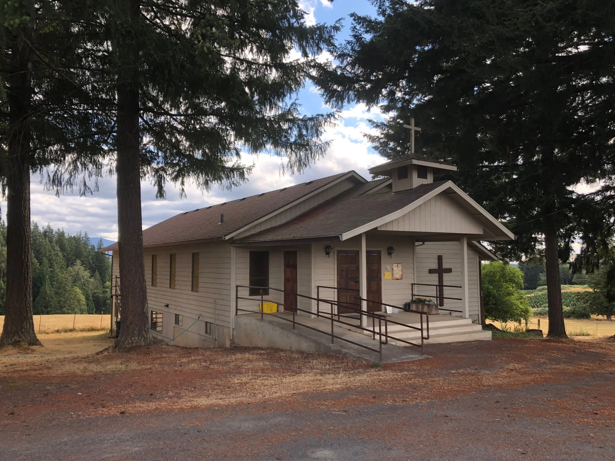 Singing God’s Praises as Another Season of New Life Begins!