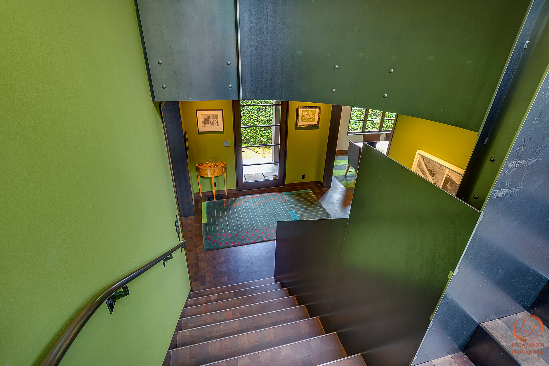 A unique designed stairway in Portland Oregon_©LaraJanzenPhotography