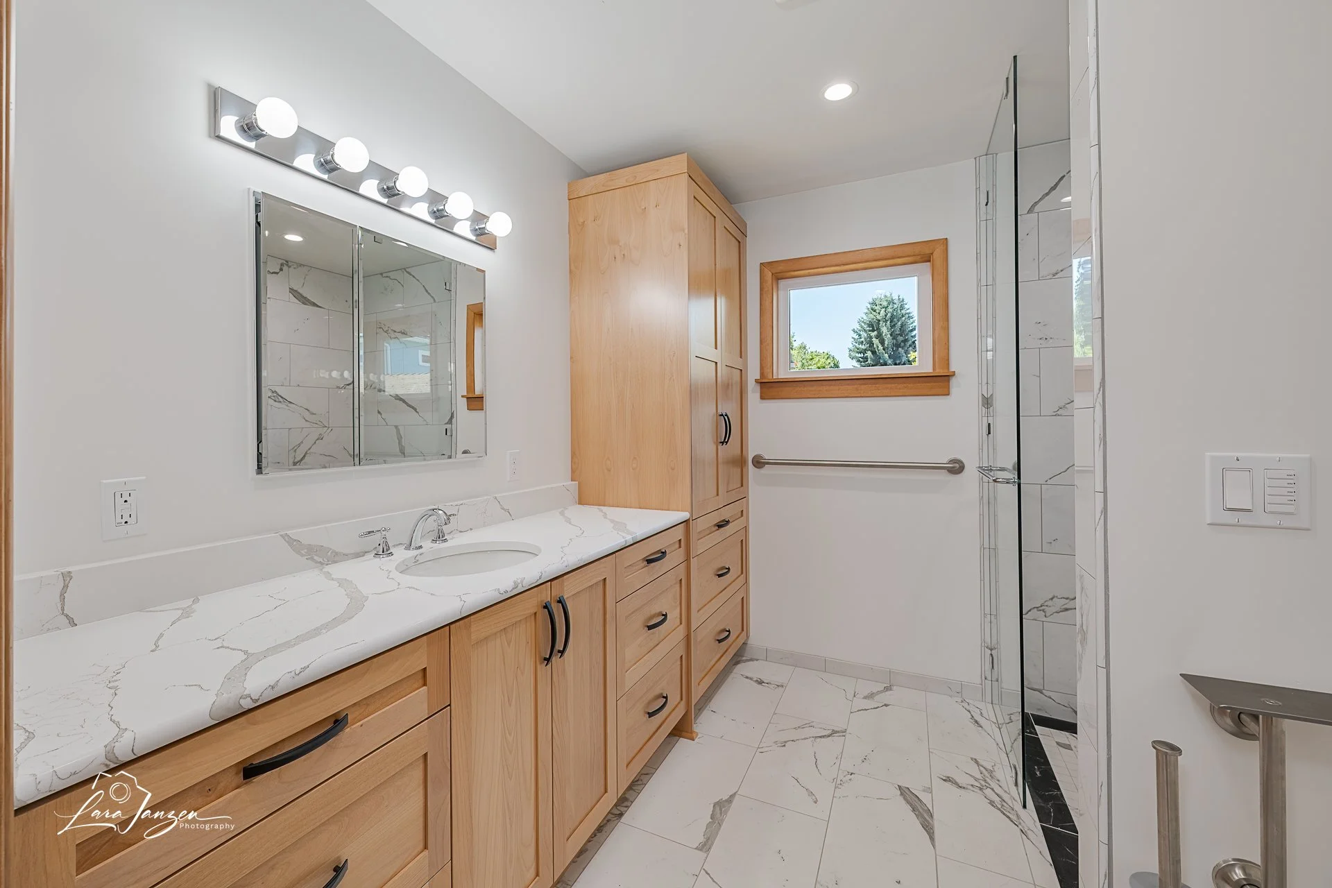 _L634660enf-01-N_BostonAve_Portland_OR-©2025 Lara Janzen Photography-WEB-24.jpg