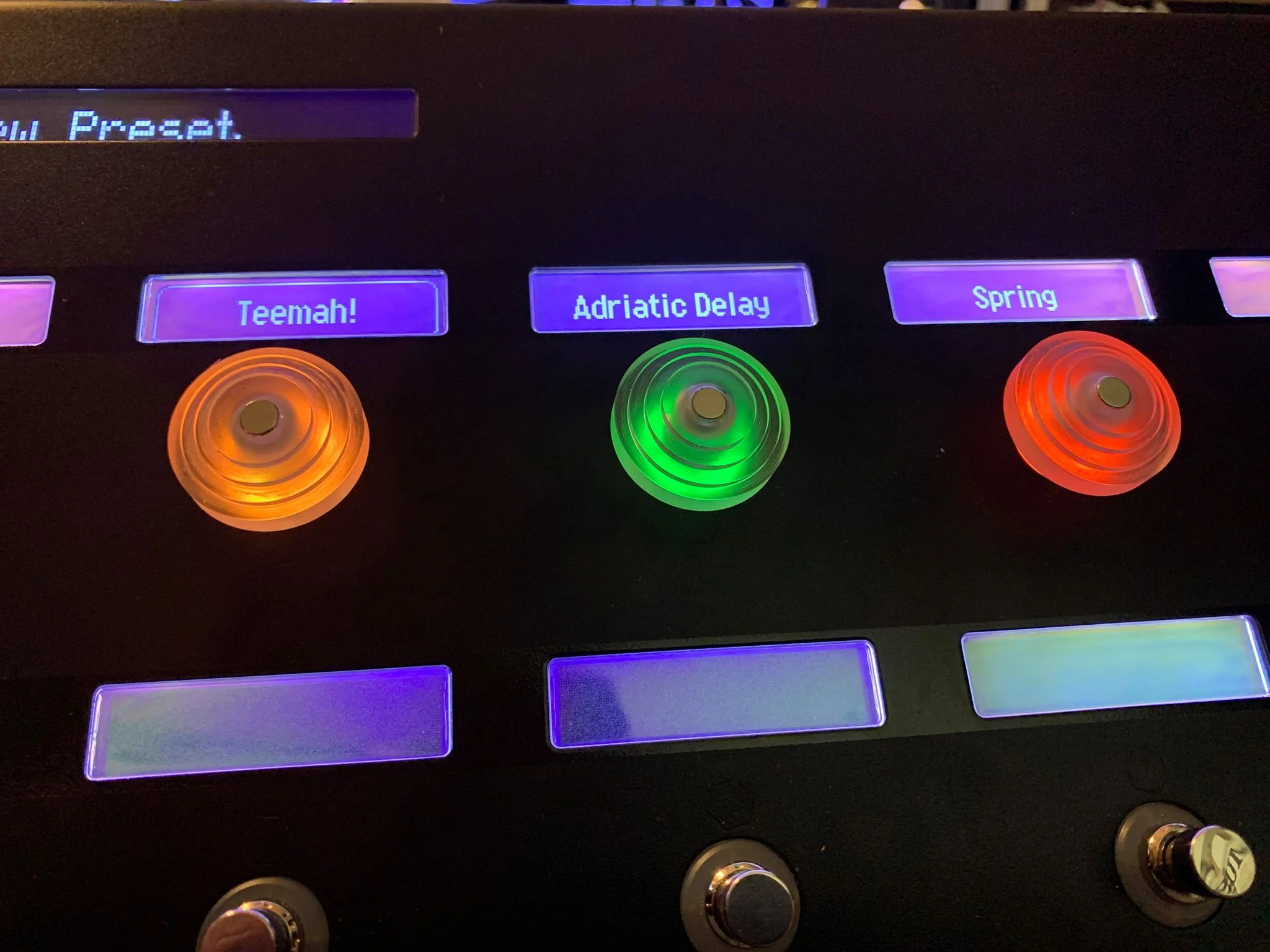 buttons.jpg
