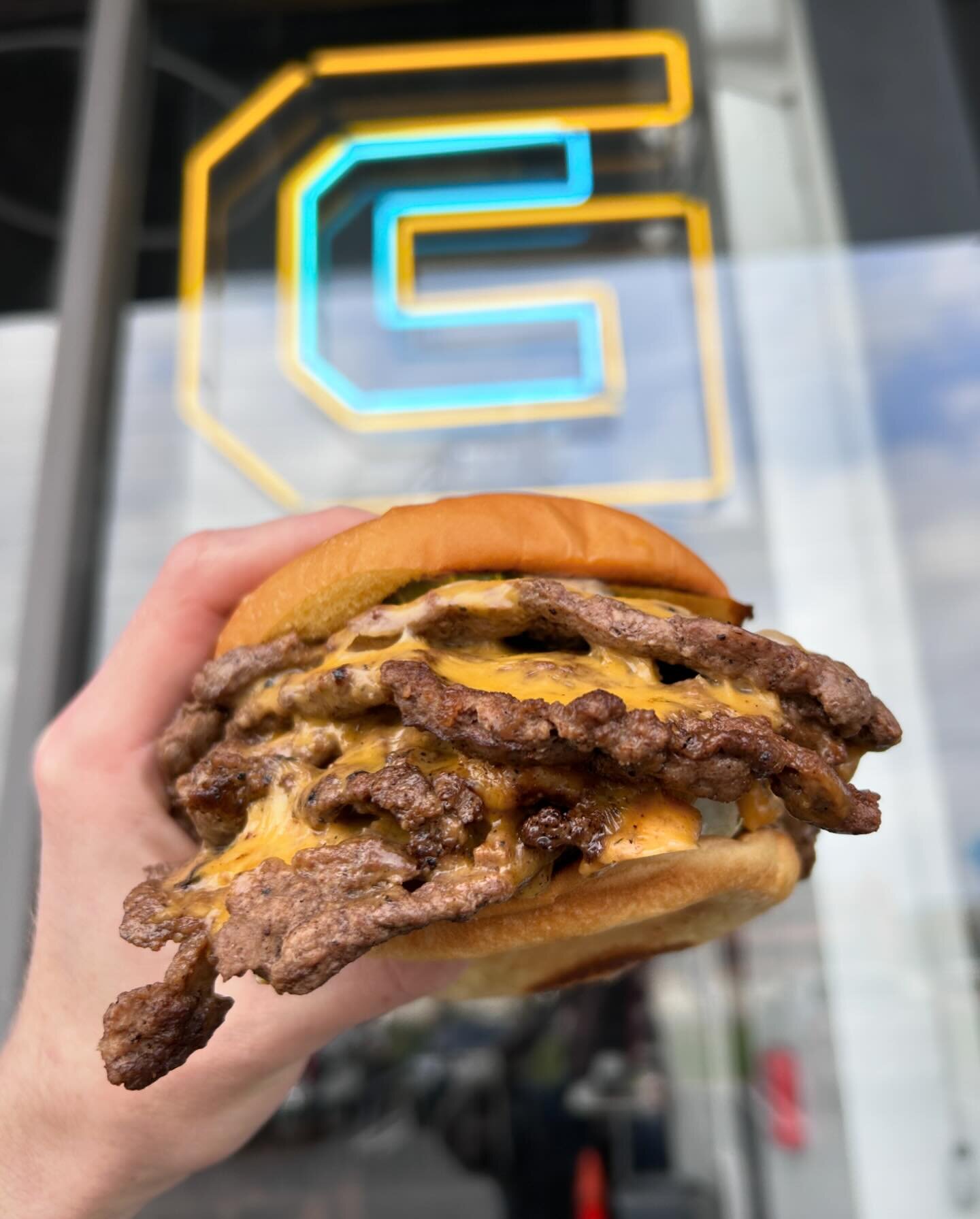 🍔 SMASH your hunger with our upgraded Super Smash Burgers!
New combos unlocked: 1v1, 2v2, 3v3, or 4v4

Crispy-edged all beef burger patties
Melted American Cheese
Housemade Bot Sauce
Fresh veg and tangy pickles (if you&rsquo;re into that)
Served on 