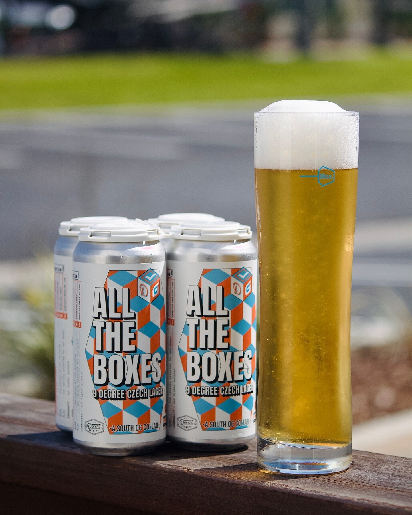 Our new favorite crispi boi All The Boxes is on draft and in cans today! Swing by and crush some delicious 9&deg; Czech Lager and take home some 4 packs for the weekend yard work. 

All The Boxes
9&deg; Czech Lager
3.5% ABV 
Collab with @docentbrewin