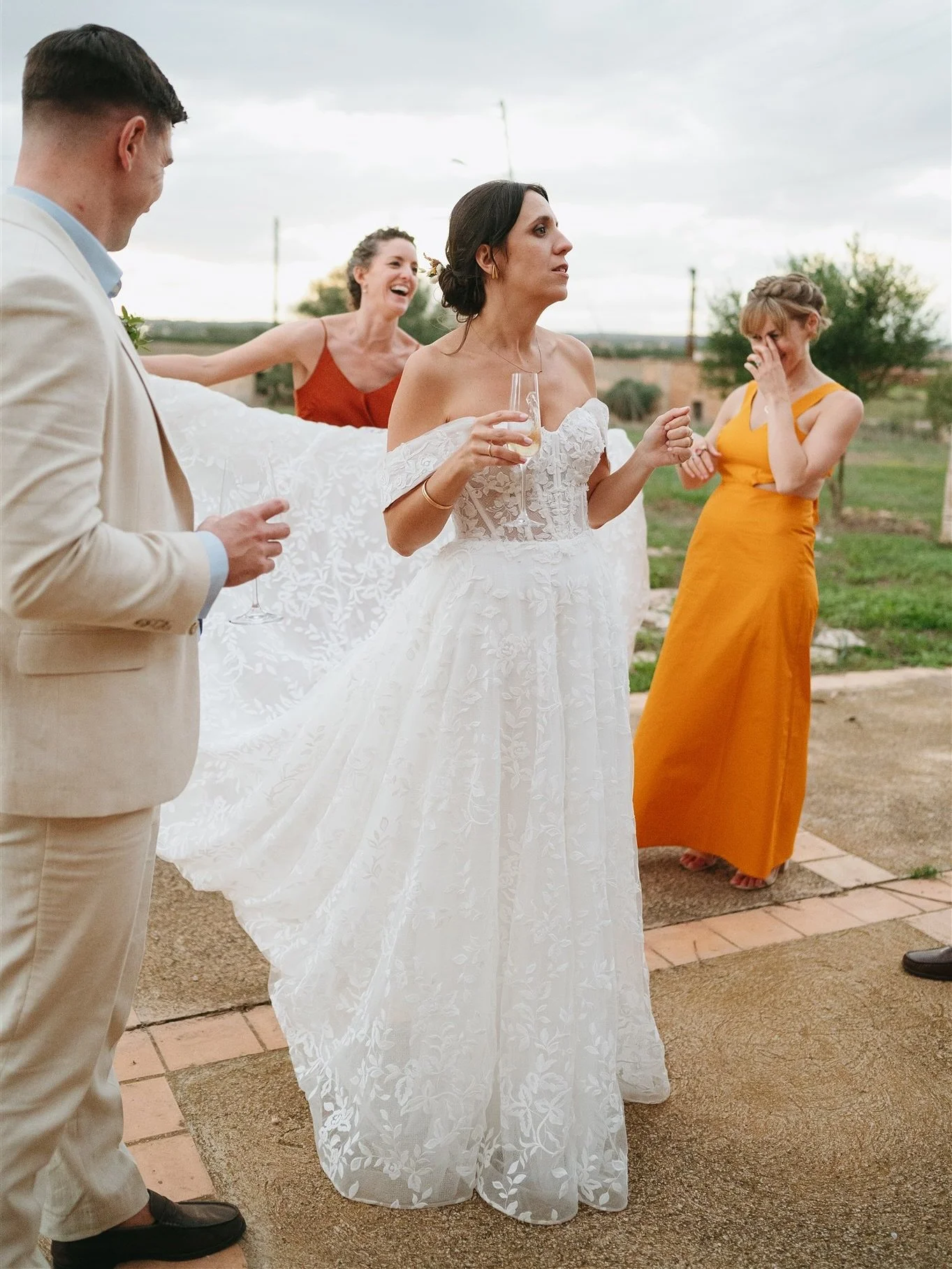 We are moments!
-
-
#weddingday #bodamallorca #mallorcabodas #weddingmallorca #mallorcaphotographer #weddingphotoinspiration #spain #mallorca #mediterraneanwedding #lovemyjob #enjoythelittlethingsinlife #weddingphotographermallorca