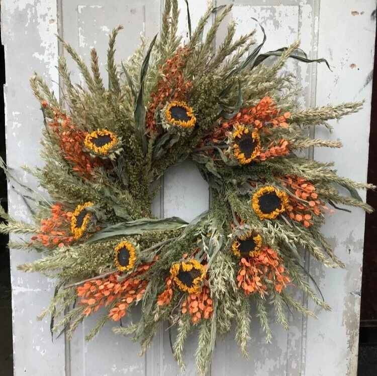 The dried sunflowers are a nice touch. (More yellow.)