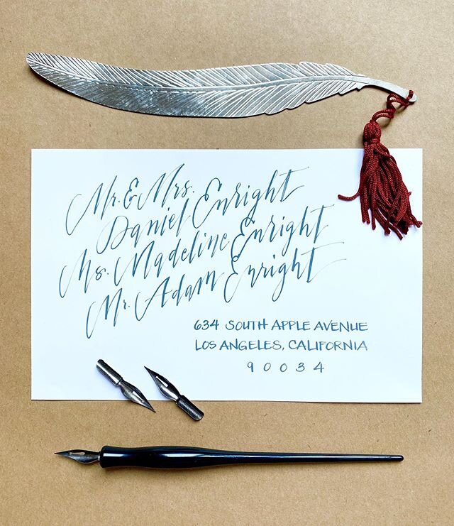 Freestyle, feather like and structured. When your client asked you for something different, free and modern. ❤️😊 fake address. ✒️custom gouache ink and @speedball_art hunt 513 nib @calligkatrina #calligraphy #calligraphykatrina #moderncalligraphy #l