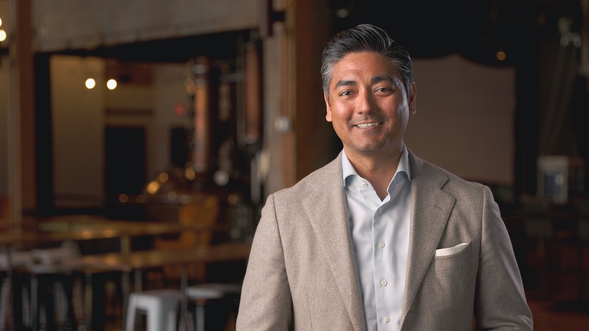 What Makes a Headshot Stand Out in Today’s Competitive World?