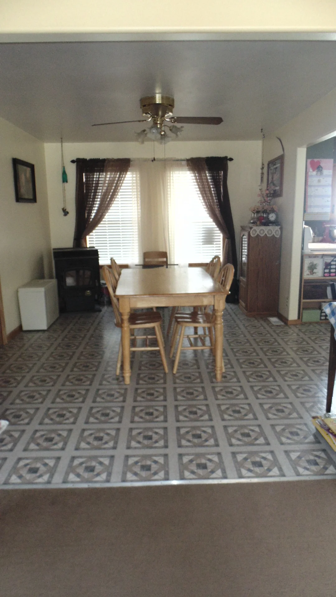 Dining Room.JPG