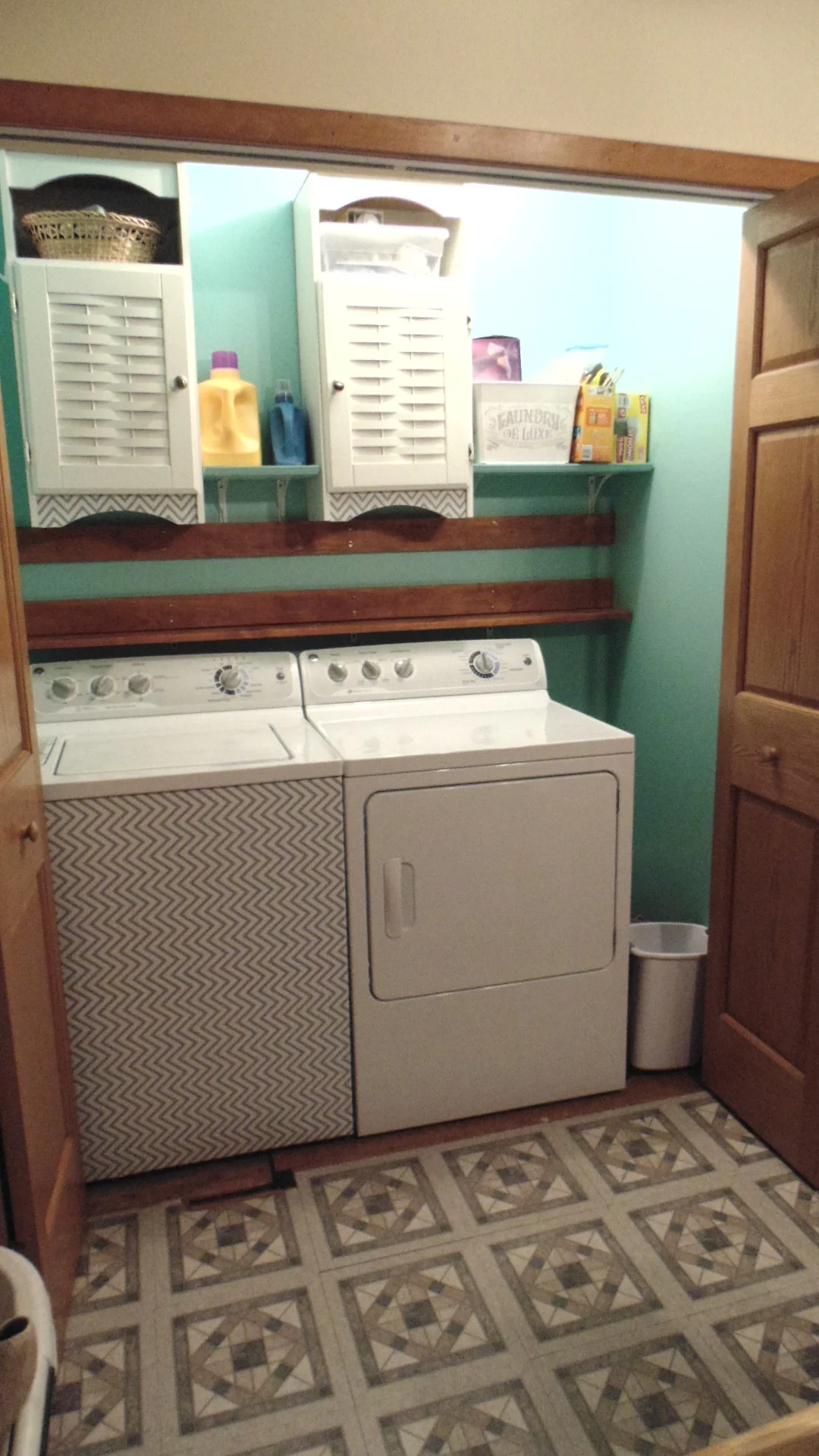 Laundry Room.JPG