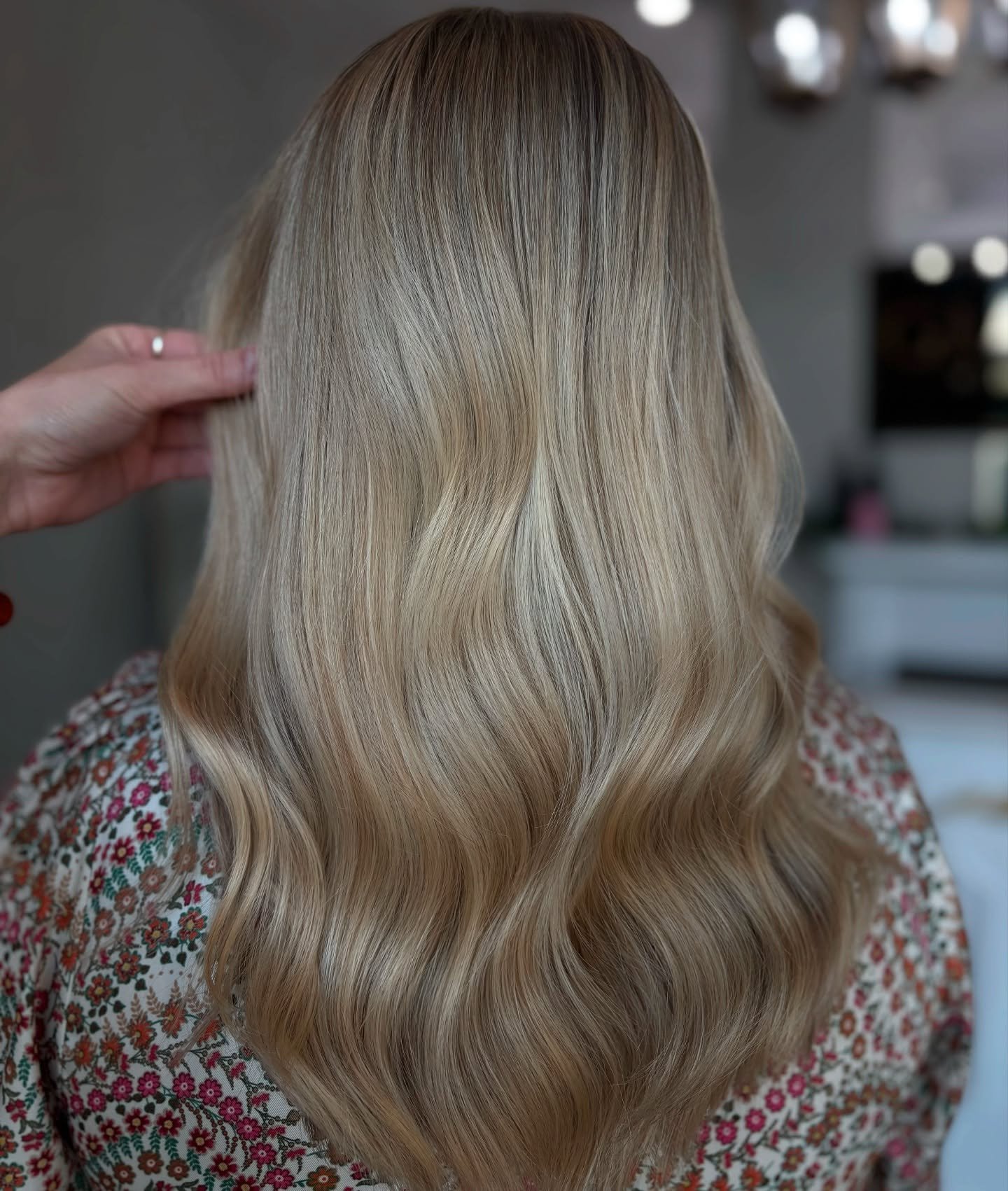 Creamy blonde radiance!  Stylist: @madswelch.hair