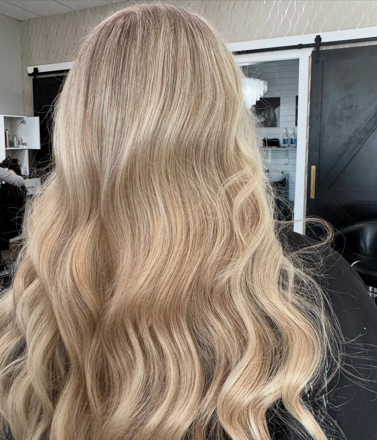 your inspo pics inspo 🕺

Stylist : @hairbylaperr