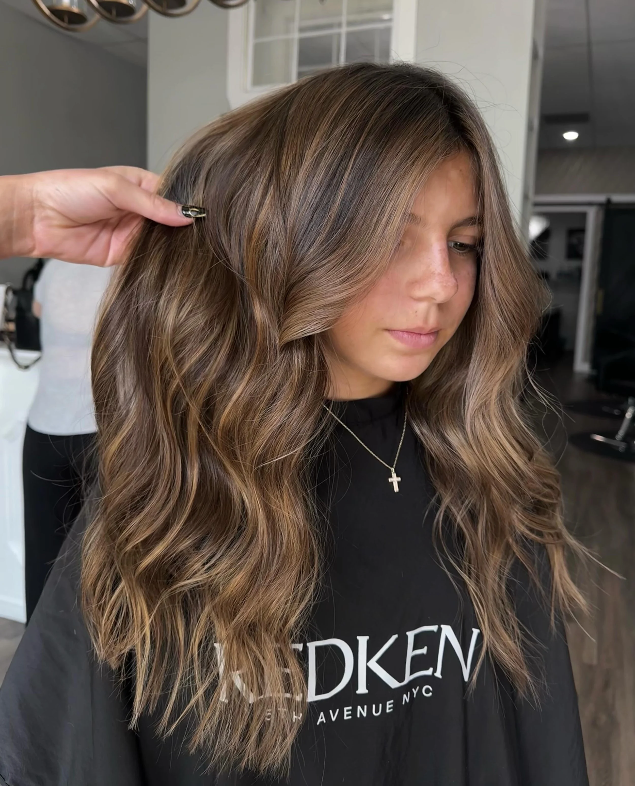 Color refresh doing exactly what it needed to do ✨

Stylist @hairbylaperr