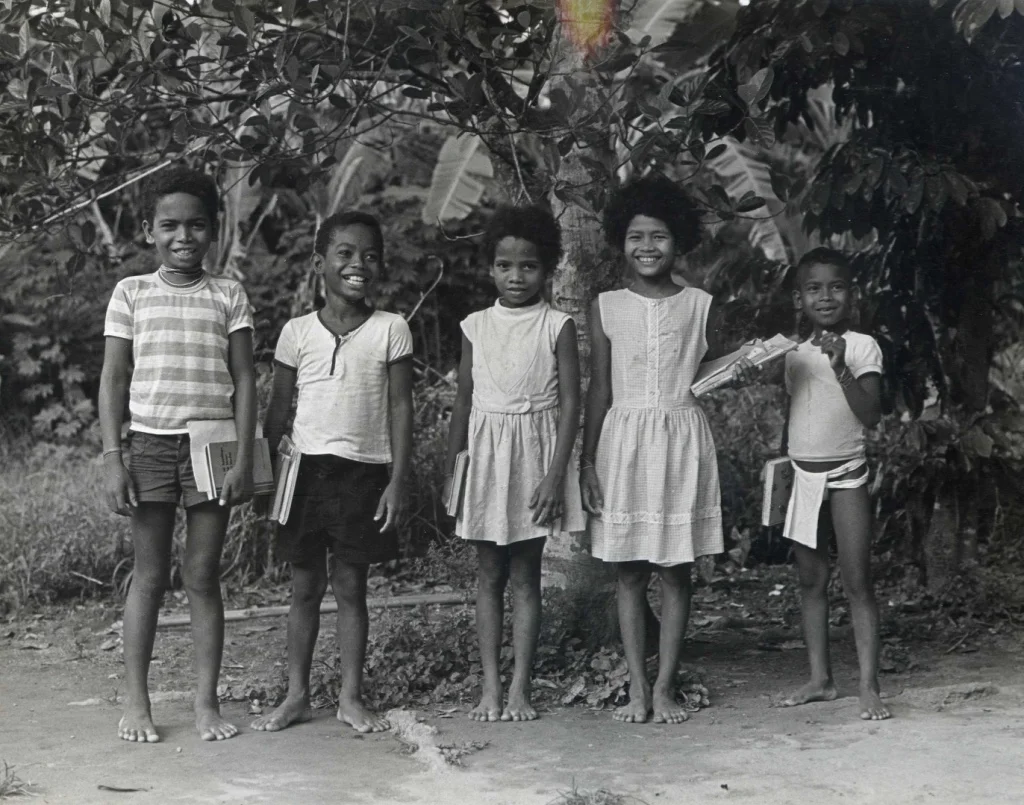 In 1970 my parents sponsored these 5 Agta friends of mine to go to school. They were Sawe, Heni, Edna, Bita and Noler. At that time, the nearest school took 2 hours to hike to, in the town of Casiguran, so they didn't last in the program for very long. But it was a good start. The boys are no longer alive, but the two girls, Edna and Bita, have children and grandchildren in our school program now.