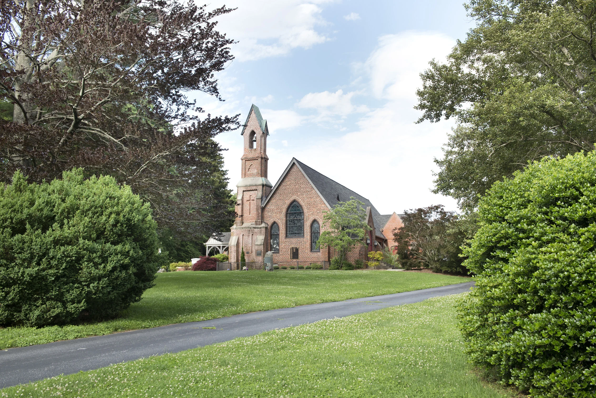 Calvary Exterior_SCS8086.jpg