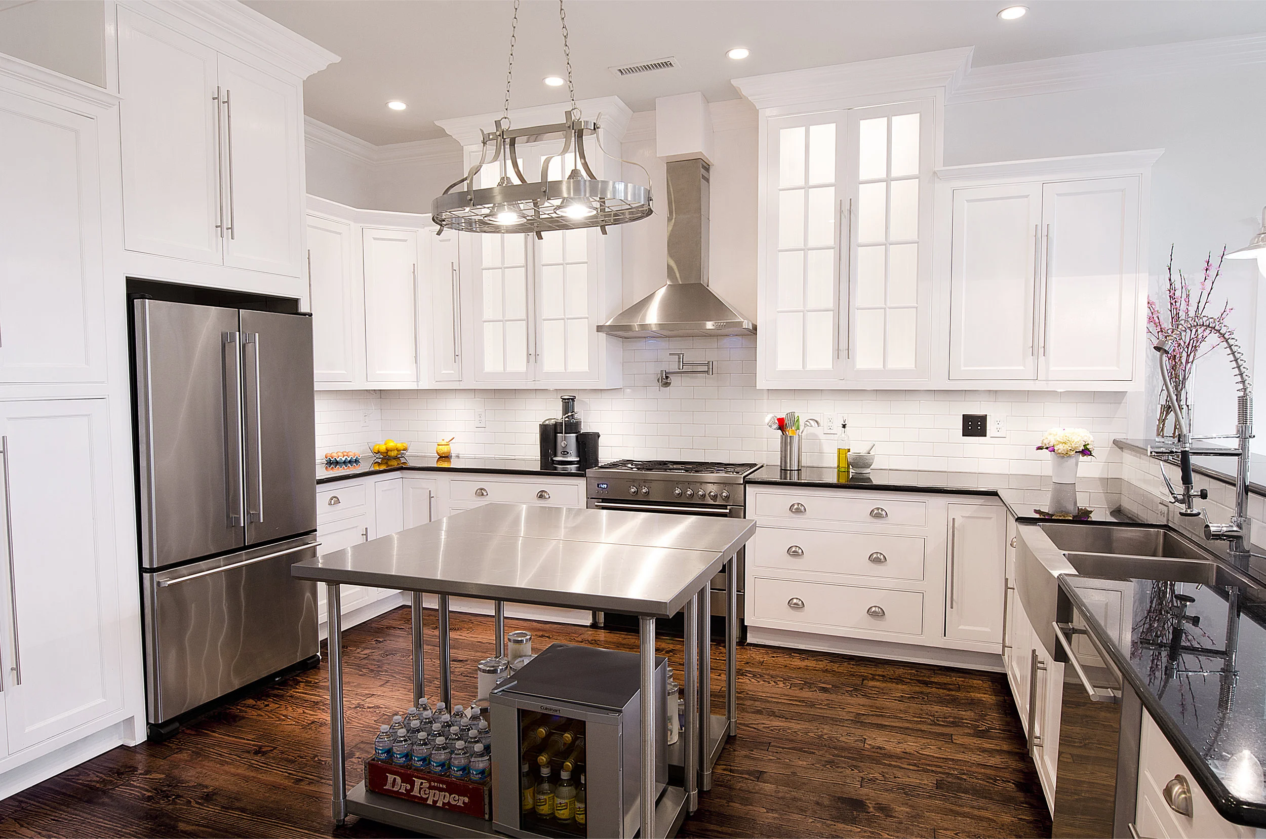 Kitchen_home_staged.jpg