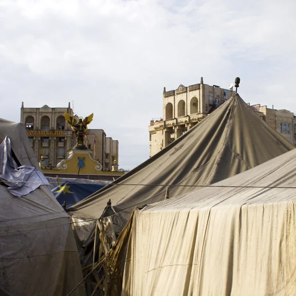 tents_1_square.jpg