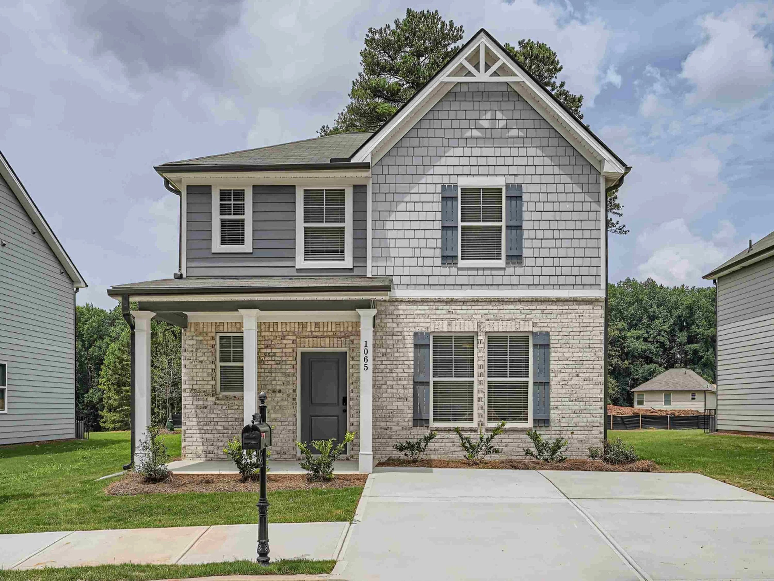 Pine Tree Condominiums, Atlanta GA Home