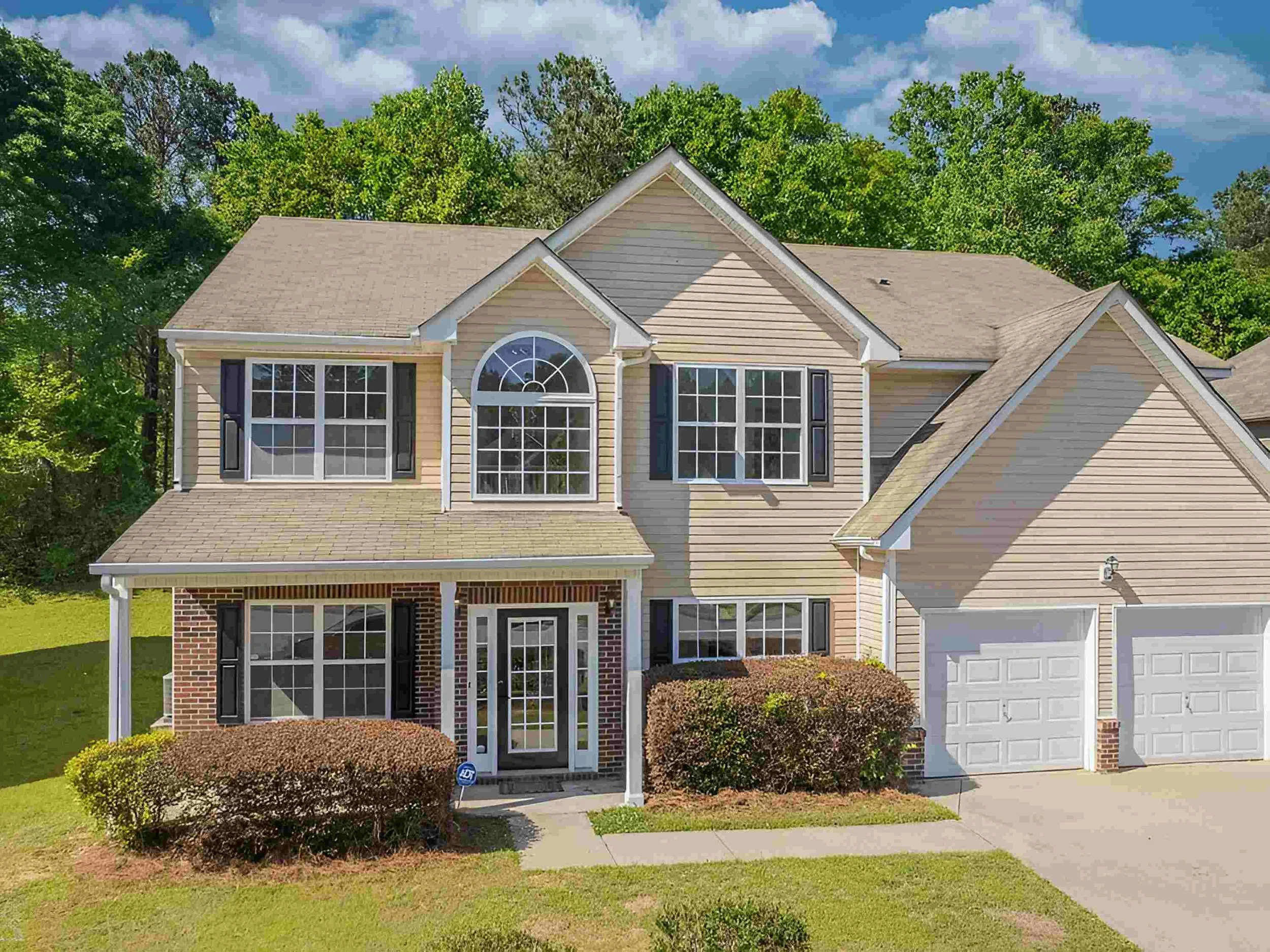 Pine Tree Condominiums, Atlanta GA Home