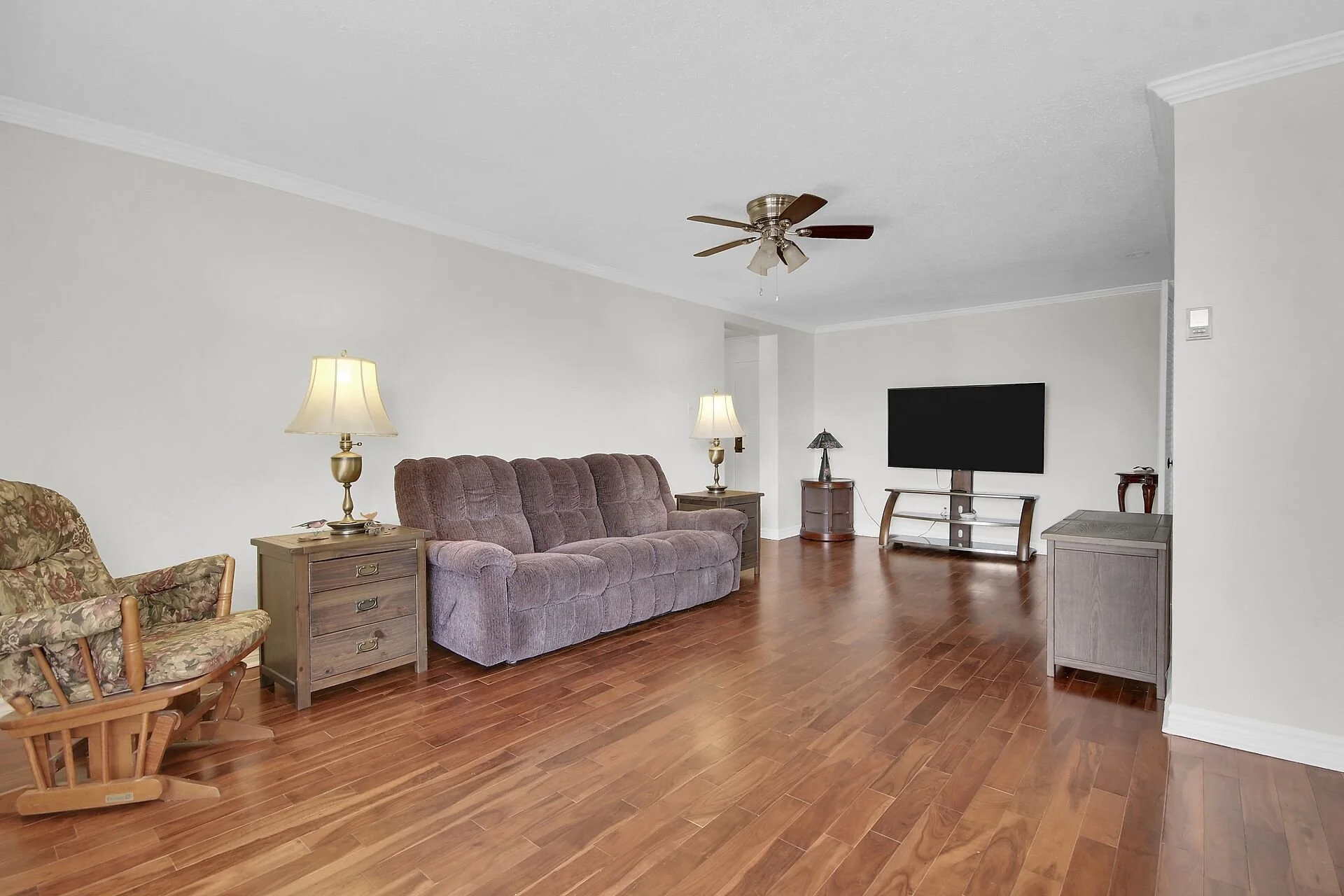 virtual-tour-363529-31.jpg