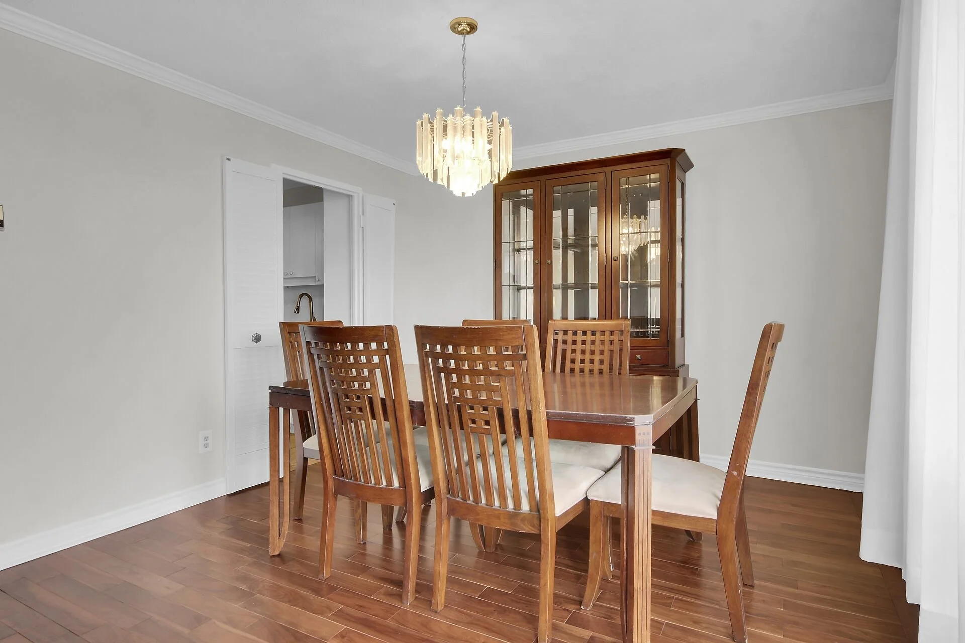 virtual-tour-363529-26.jpg