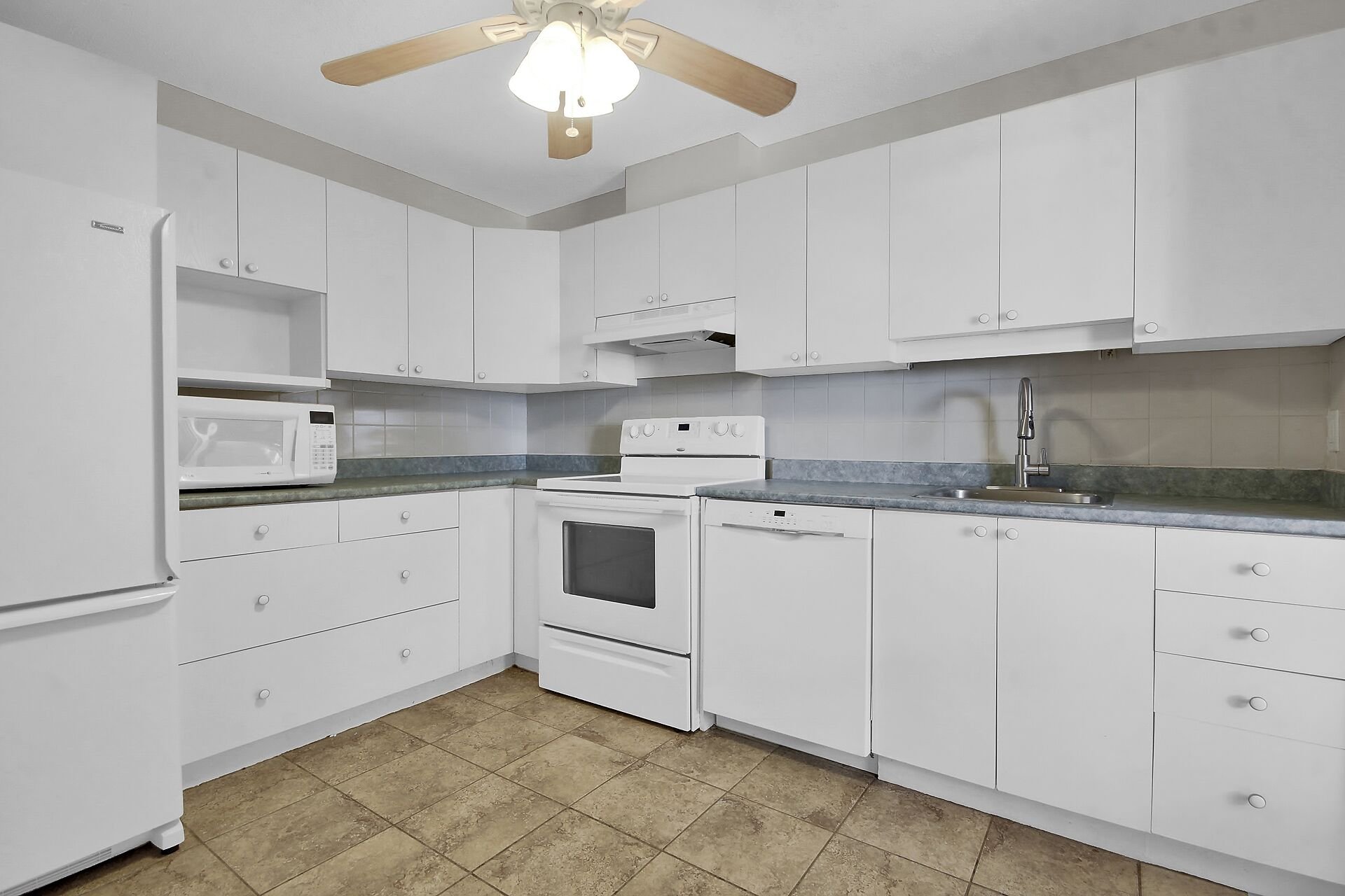 virtual-tour-363529-38.jpg