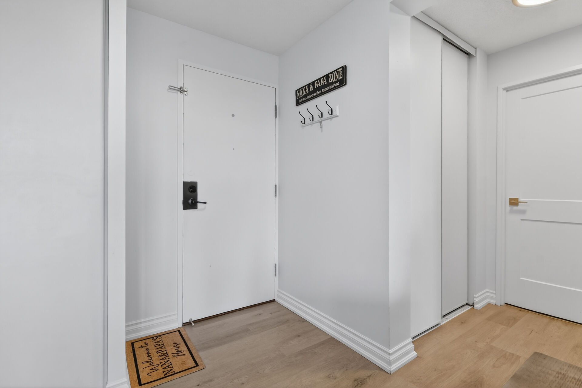 virtual-tour-364157-38.jpg