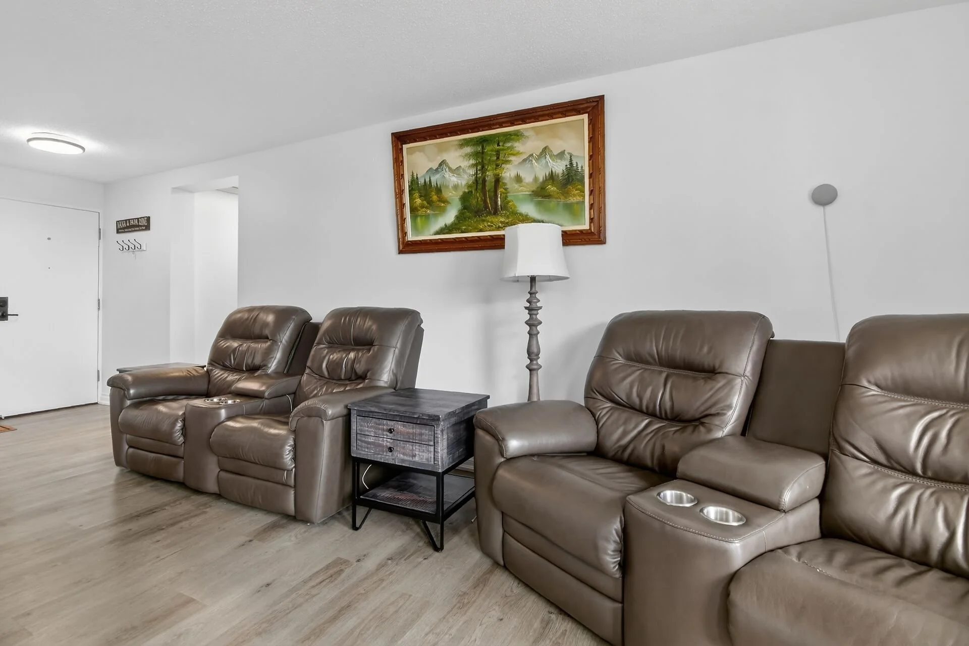 virtual-tour-364157-16.jpg