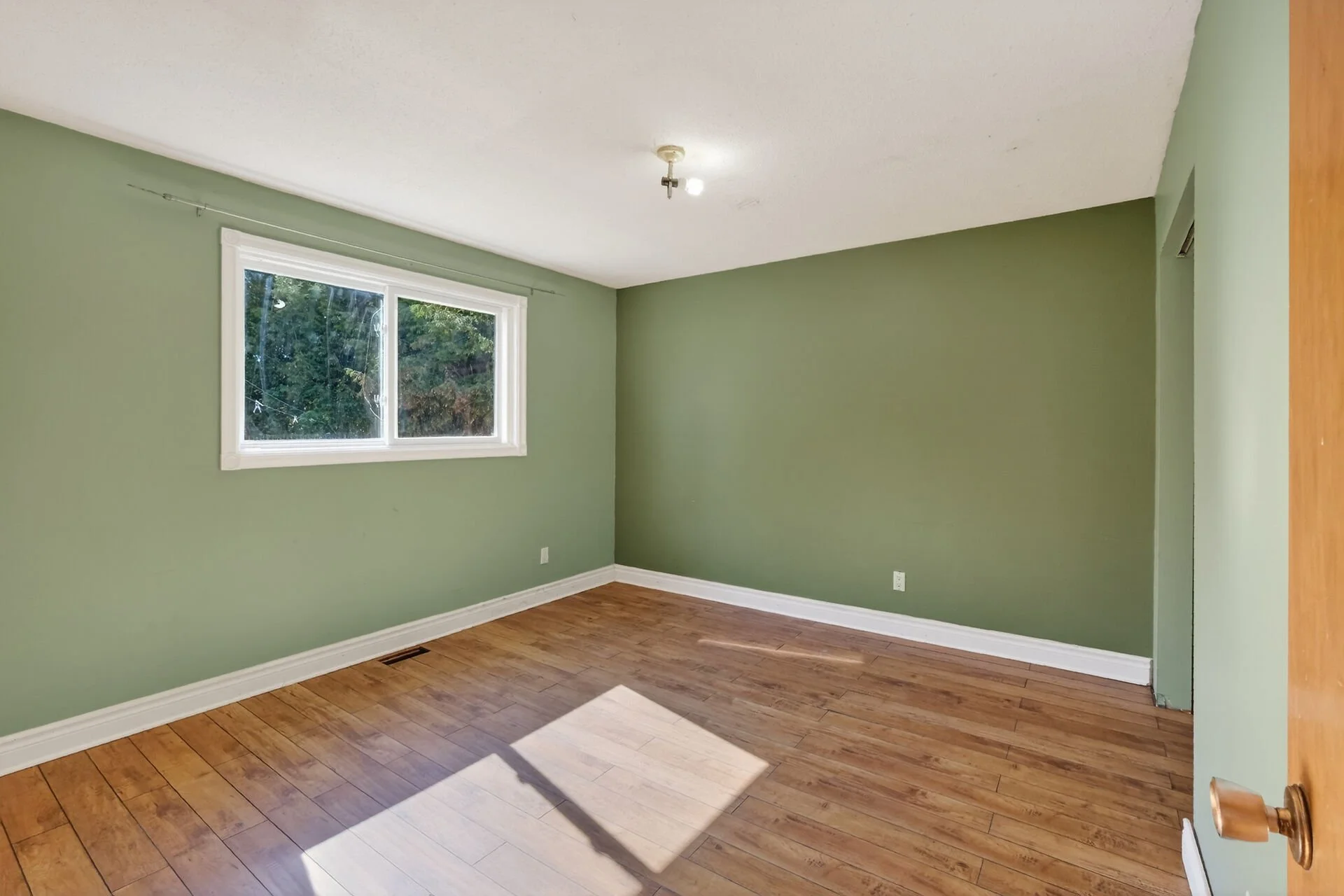 virtual-tour-364224-28.jpg