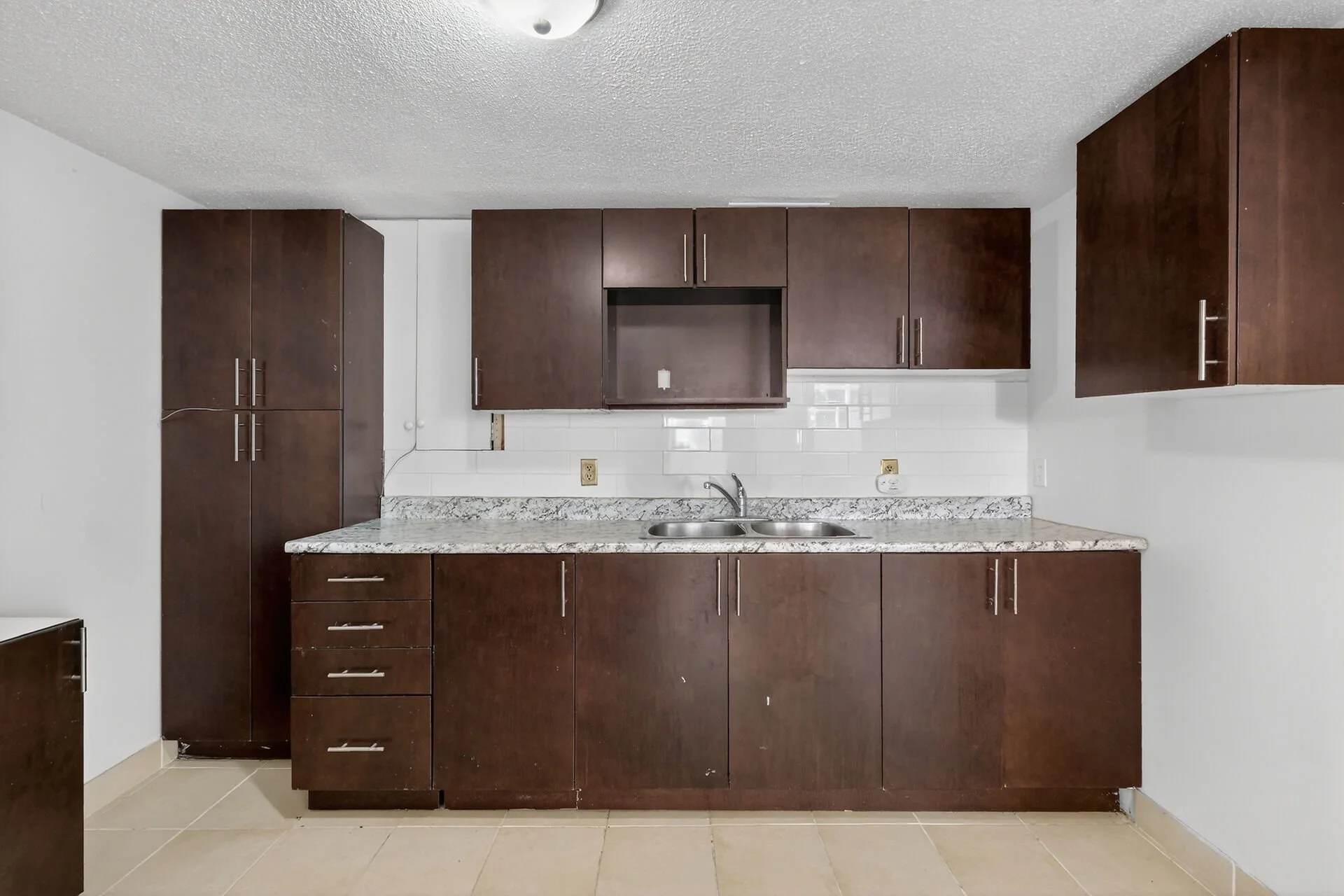 virtual-tour-364224-45.jpg