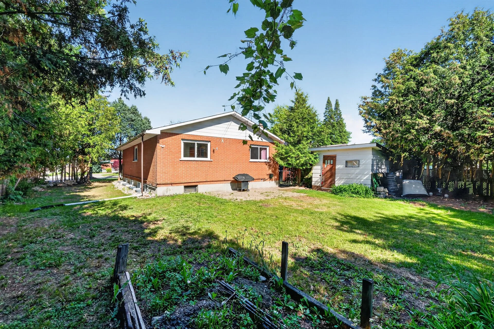 virtual-tour-364224-51.jpg