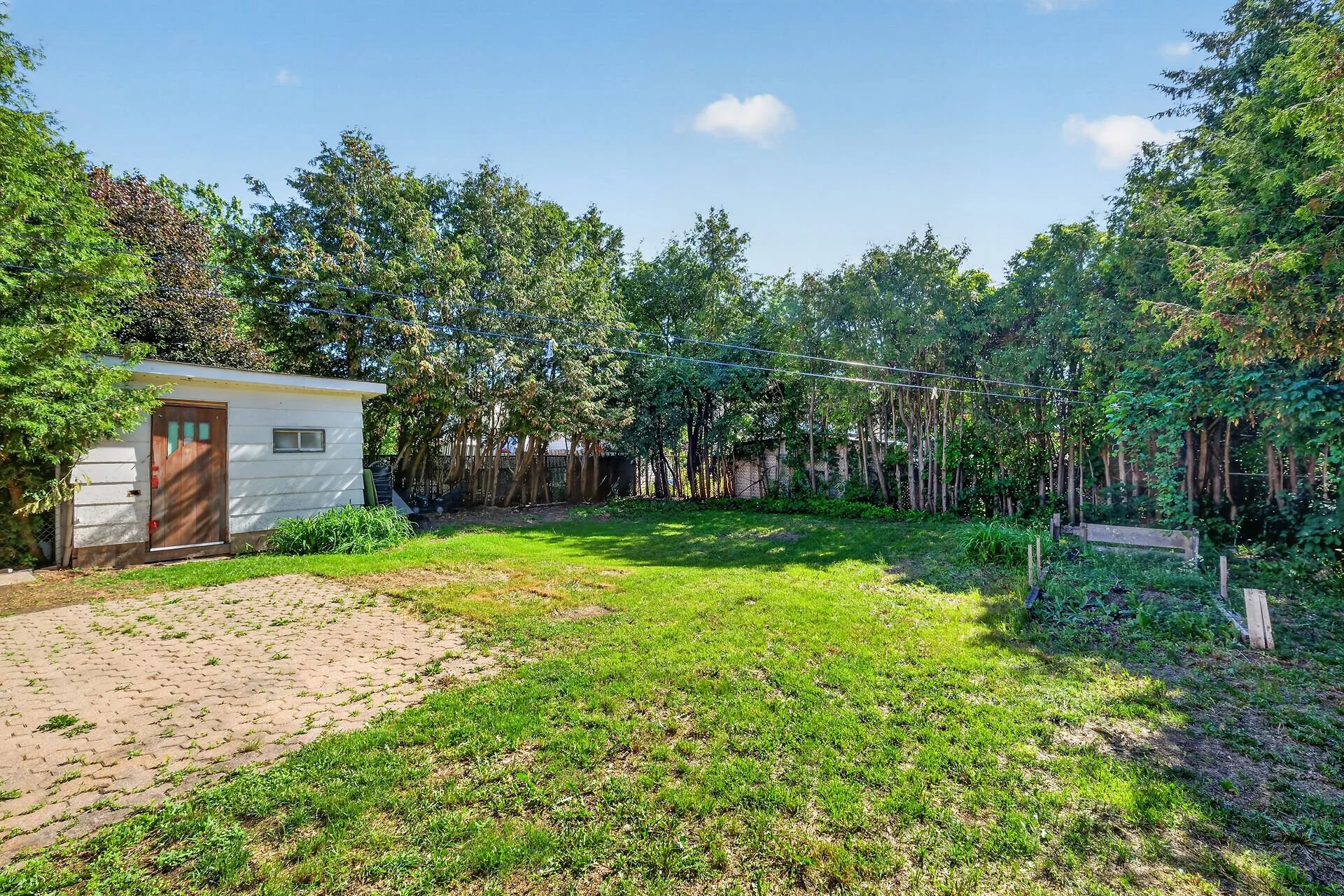 virtual-tour-364224-56.jpg