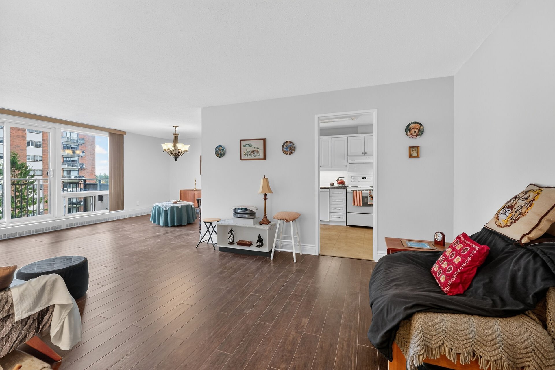 virtual-tour-366291-15.jpg