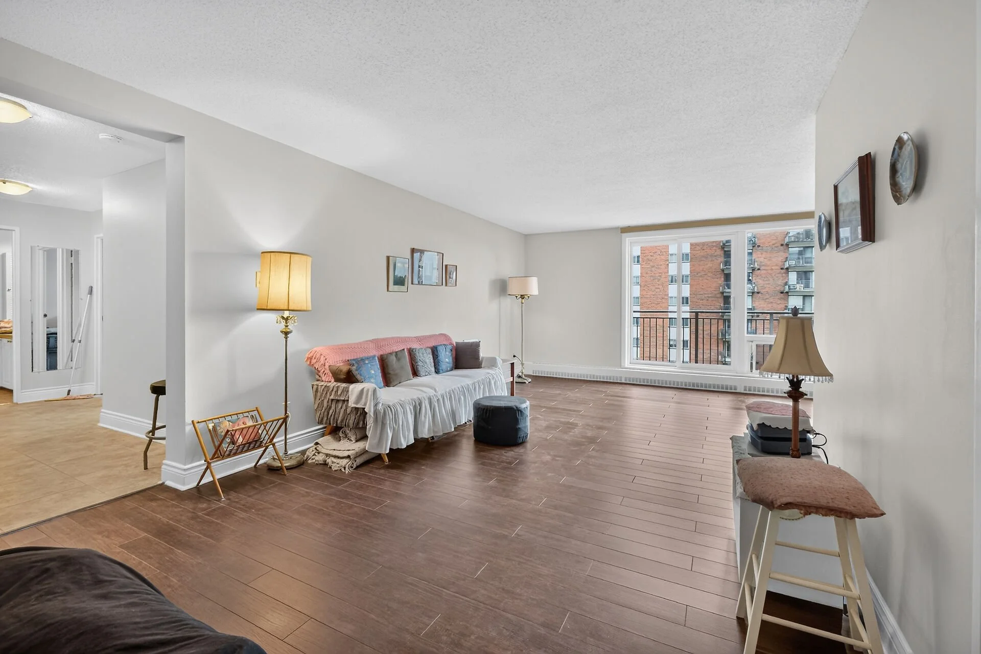 virtual-tour-366291-17.jpg