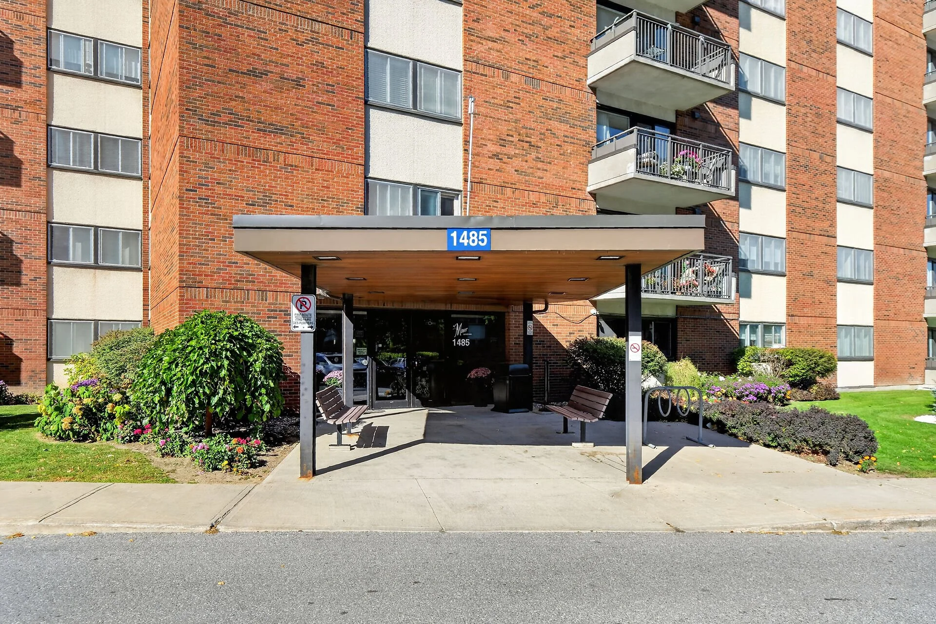virtual-tour-366355-05.jpg