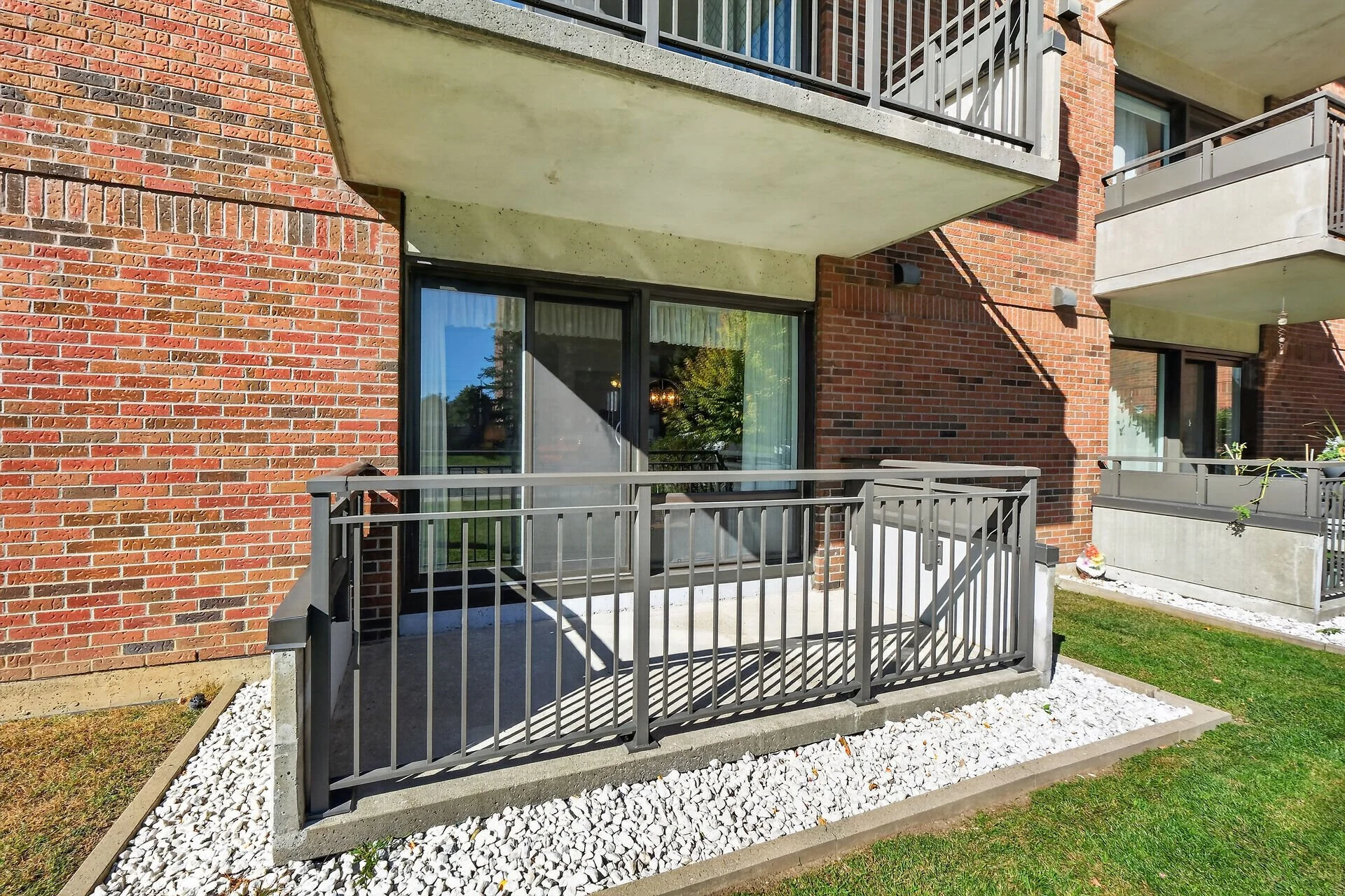 virtual-tour-366355-33.jpg