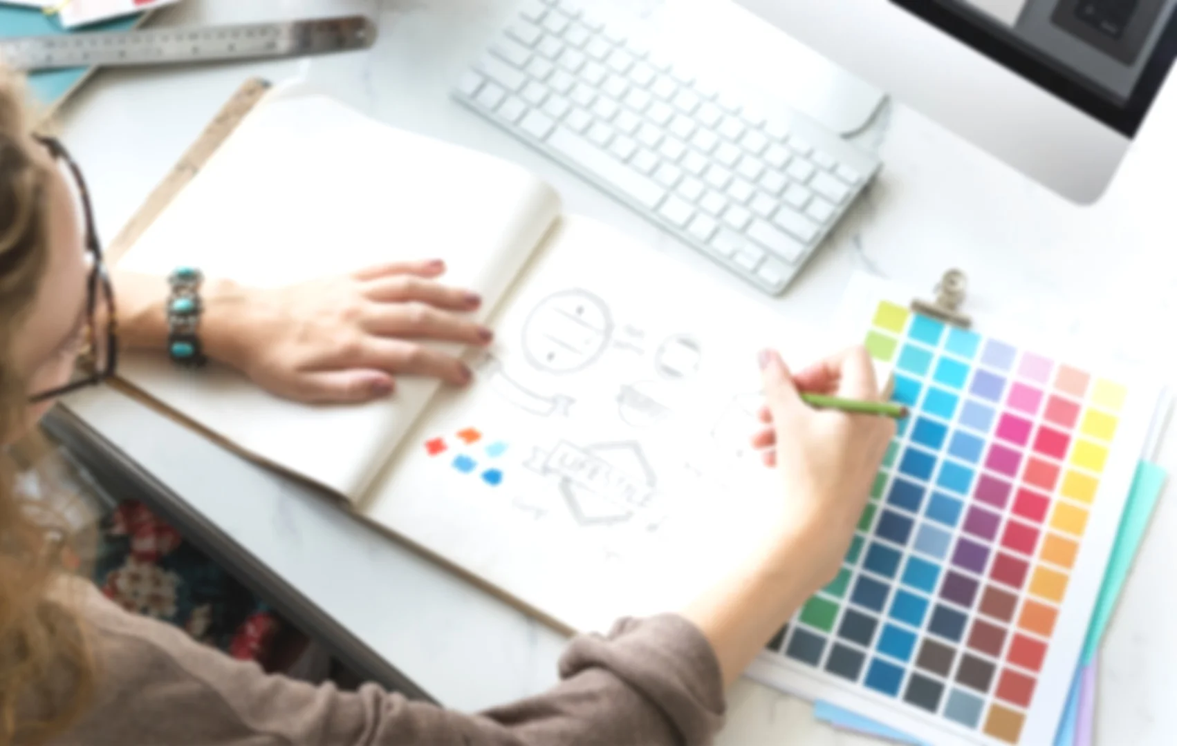 what-makes-a-famous-logo.jpg