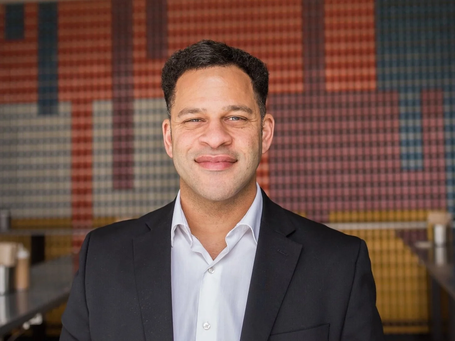  Amanda Anderson is a photographer who specializes in lifestyle based headshots in the greater Charlotte area.  