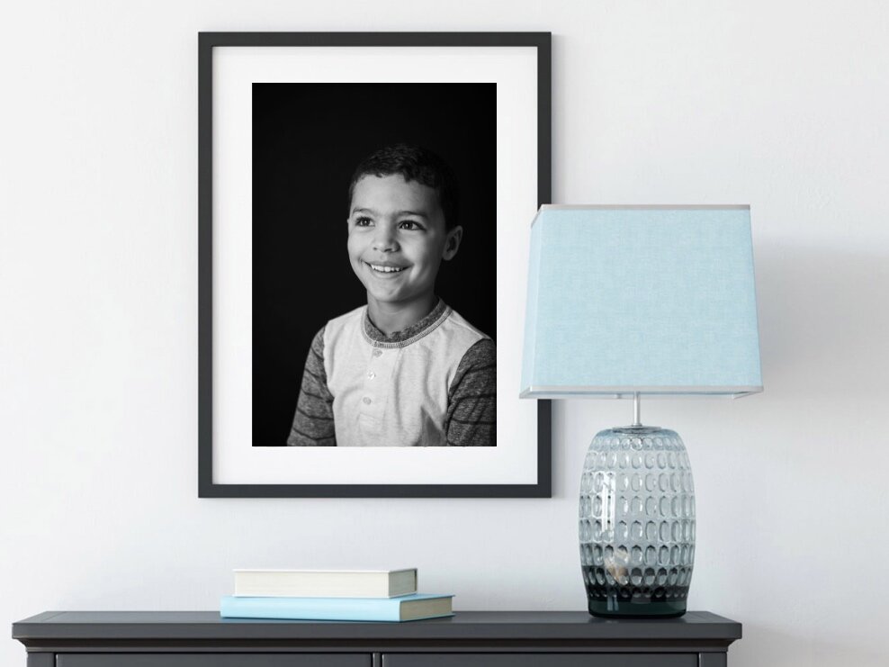  Timeless black and white portraits framed, beautifully for your home, by Amanda Anderson Photography. 