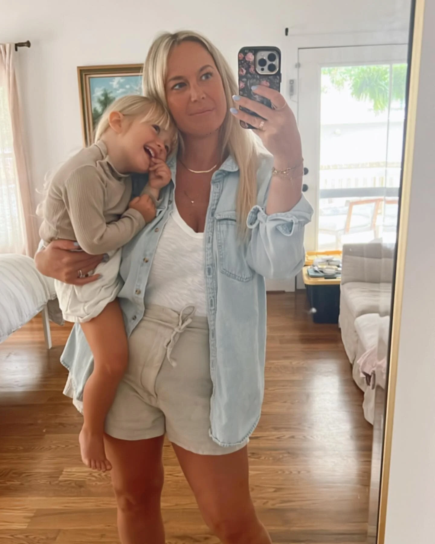 I absolutely love having a little girl and two sons. Today @parkerrichardgreen is working on @kingsley.farms to prepare camping spots for @saturateglobal camp meeting - so today Summer and I are having a girls day. 

The number one question I always 